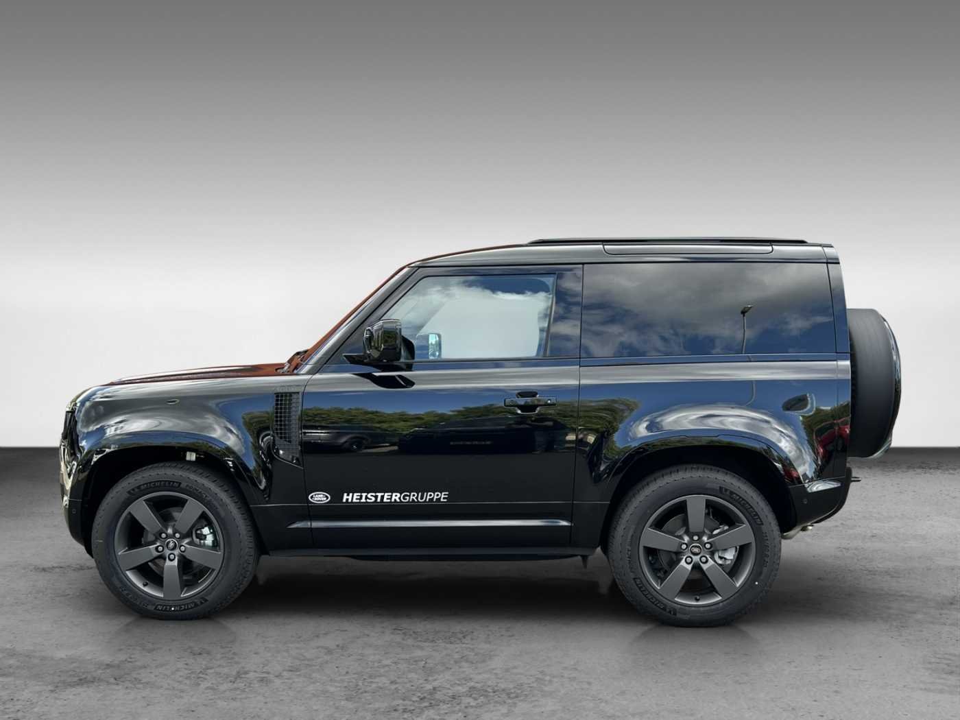 Land Rover Defender D250 90 X-Dynamic SE LUFTFAHRWERK AHK BLACK PACK PANORAMADACH