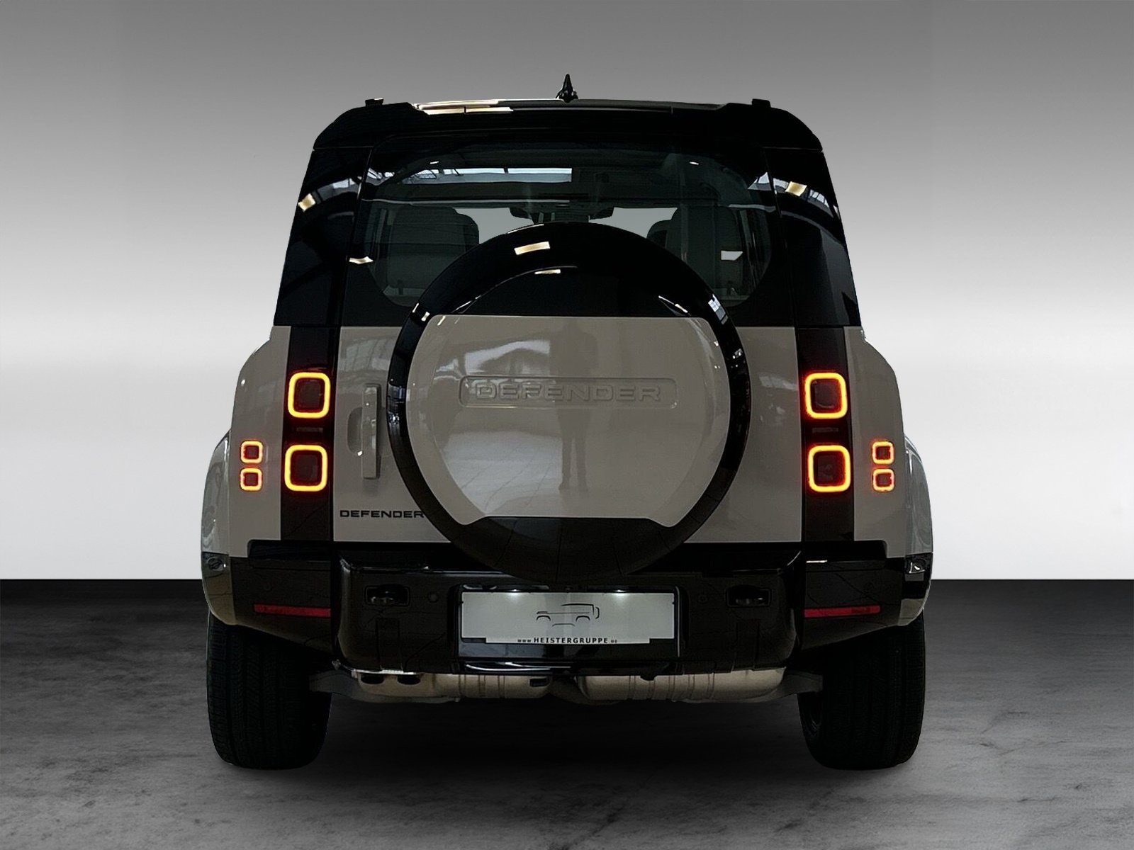 Land Rover Defender 110 D350 3.0 X-Dynamic HSE +AHK+WinterPaket