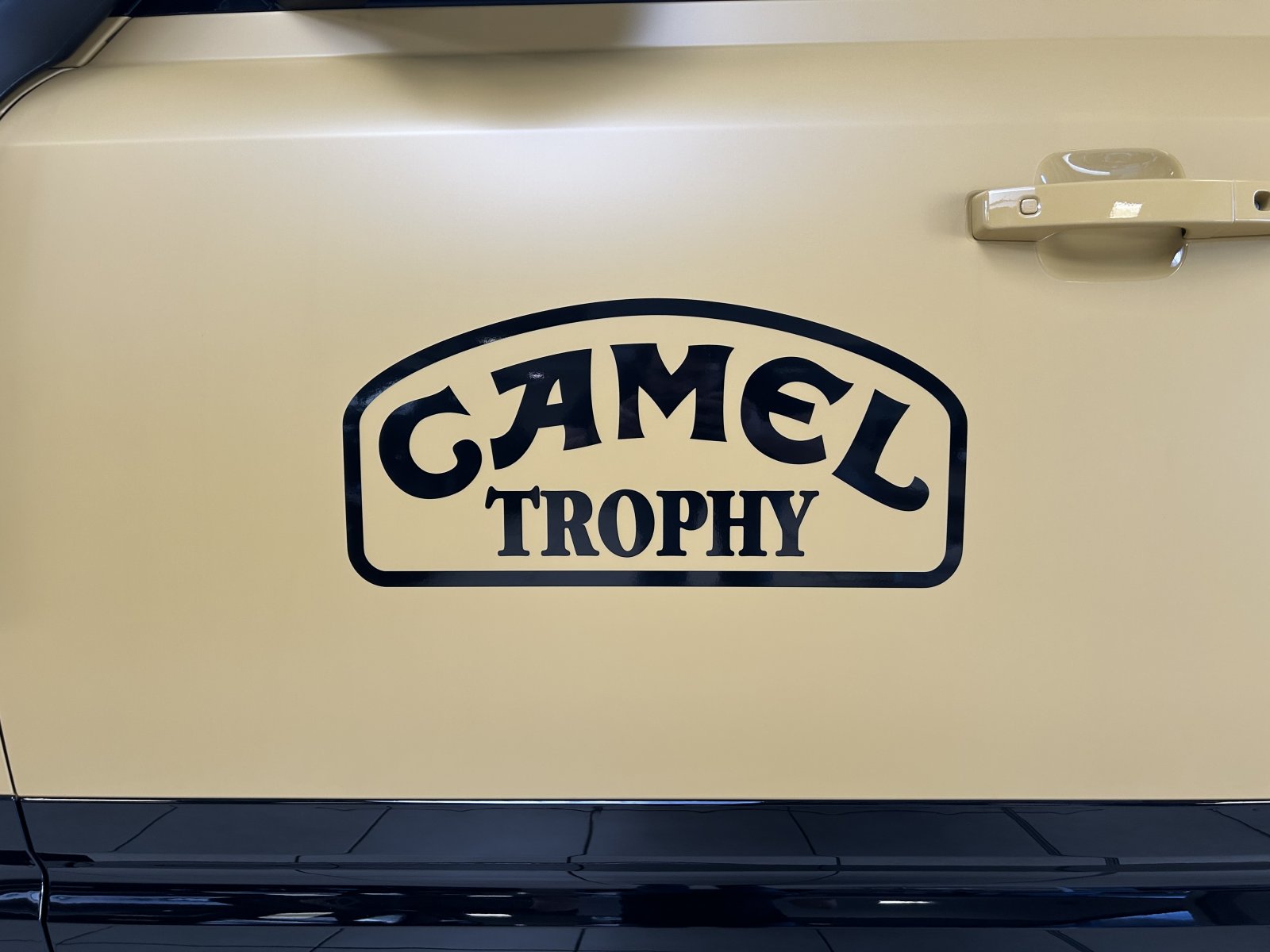 Land Rover Defender 110 3.0 D350 Trophy Edition +WinterPaket+AHK+HeadUp+TrophyPack