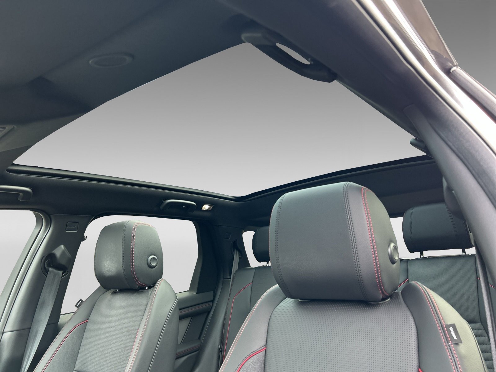 Land Rover Discovery Sport 2.0 D200 R-Dynamic SE AWD +WinterPaket+Panoramadach