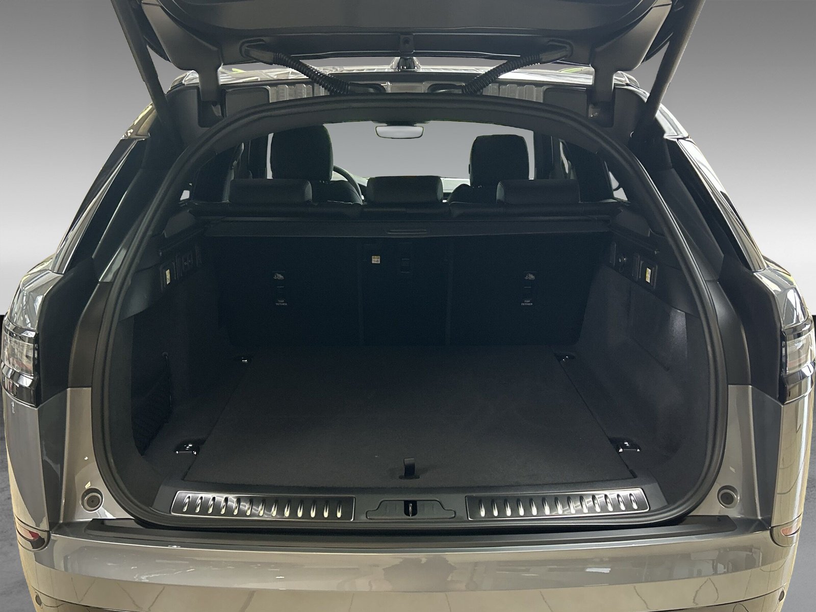 Land Rover Range Rover Velar 3.0 D300 Dynamic SE +ACC+Panoramaschiebedach