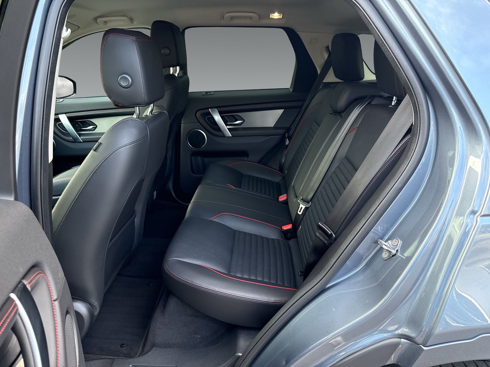Land Rover Discovery Sport D200 R-Dynamic S+BLACK PACK+KEYLESS+HEAD-UP