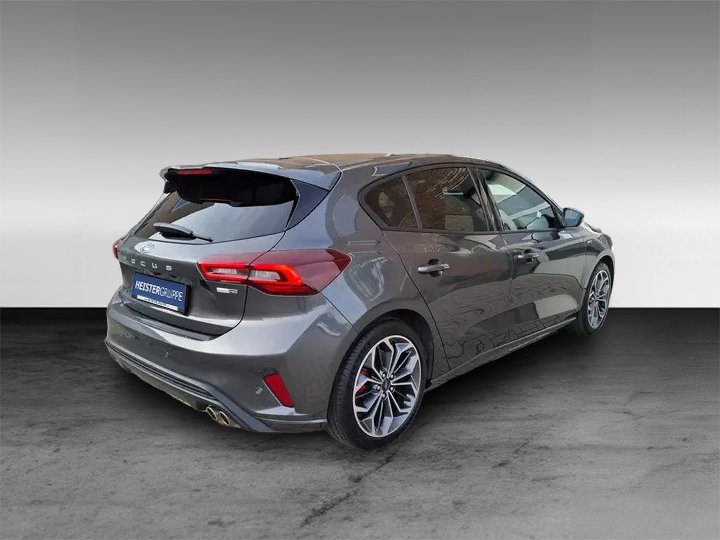 Ford Focus 1.0 EcoBoost ST-Line X