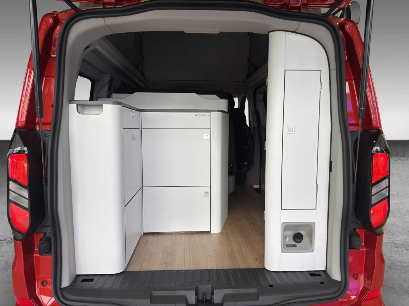 Ford Tourneo Custom Nugget L1 Titanium