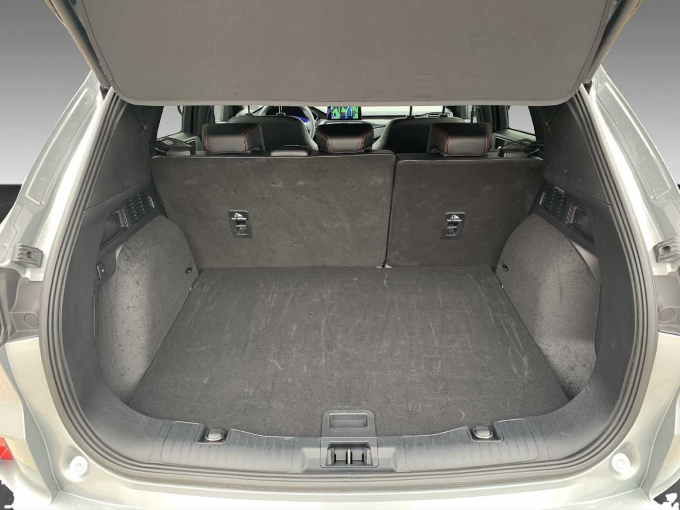 Ford Kuga 2.0 Ecoblue ST-Line X AWD +Navi+HeadUp+B&O+DAB+LED