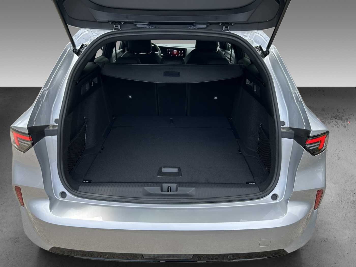 Opel Astra 1,2 Sports Tourer GS +AHK+Navi+Tempomat