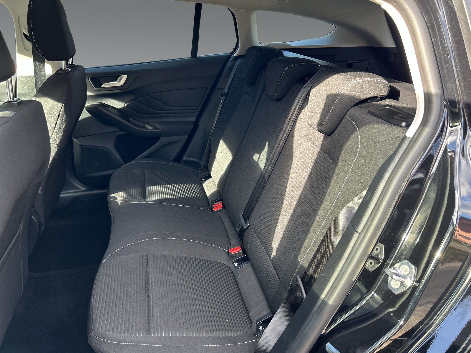 Ford Focus 1.5 EcoBlue Titanium +Sitzhzg.+Navi+ACC
