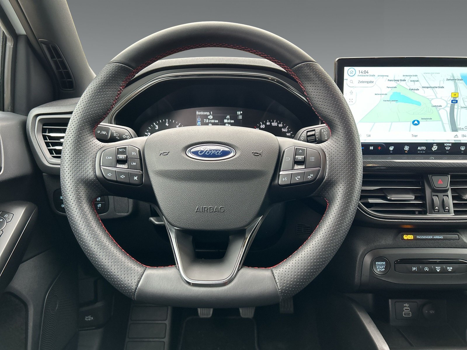 Ford Focus 1.0 EcoBoost ST-Line +Navi+DAB