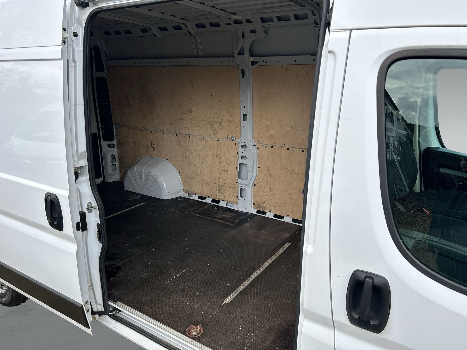 Opel Movano 2.2 Diesel 140 Edition L3H2 (3,5t) +Navi+Rückfahrkamera