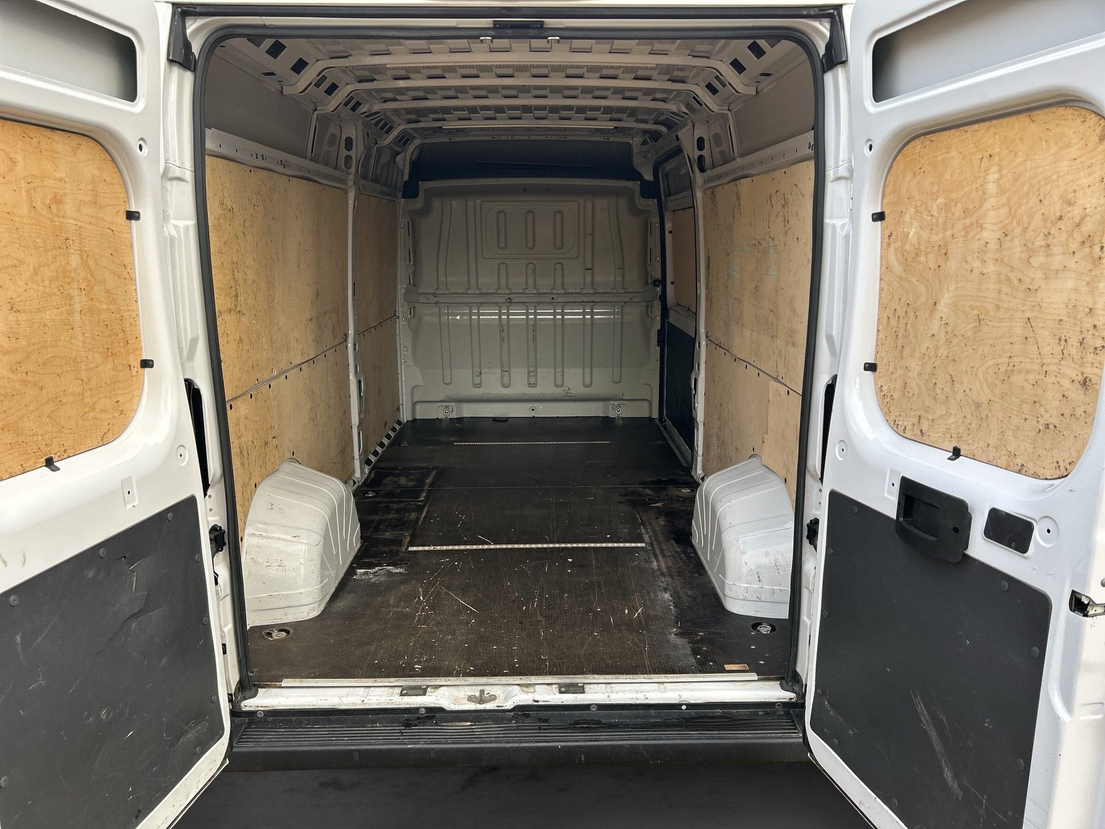 Opel Movano 2.2 Diesel 140 Edition L3H2 (3,5t) +Navi+Rückfahrkamera