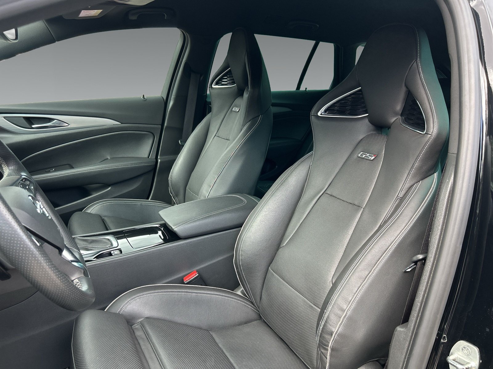 Opel Insignia 2.0 Turbo GSi 4x4 +AHK+HeadUp