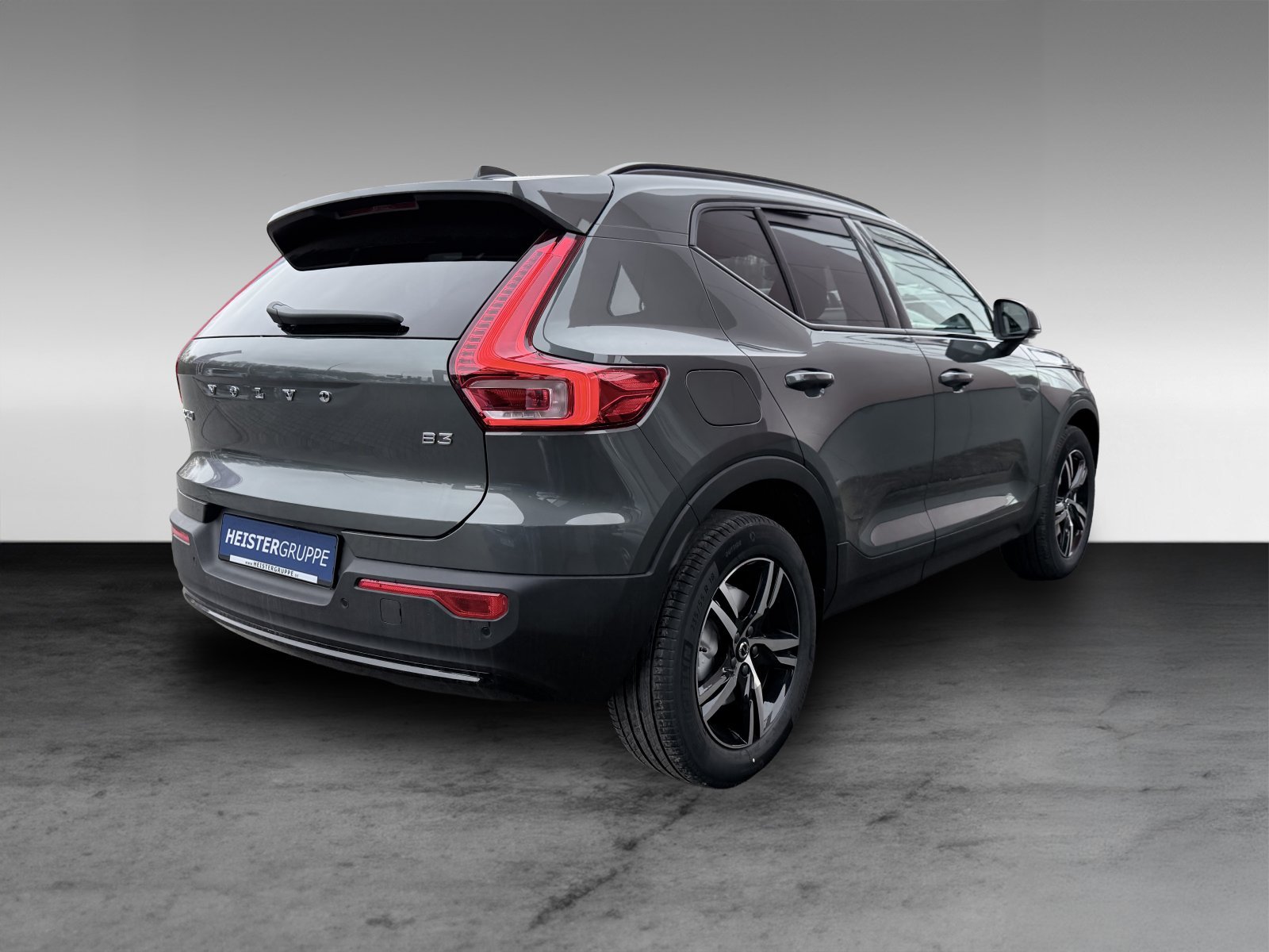 Volvo XC40 B3 Plus Dark+Pixel-LED+abged. Seitenscheiben+