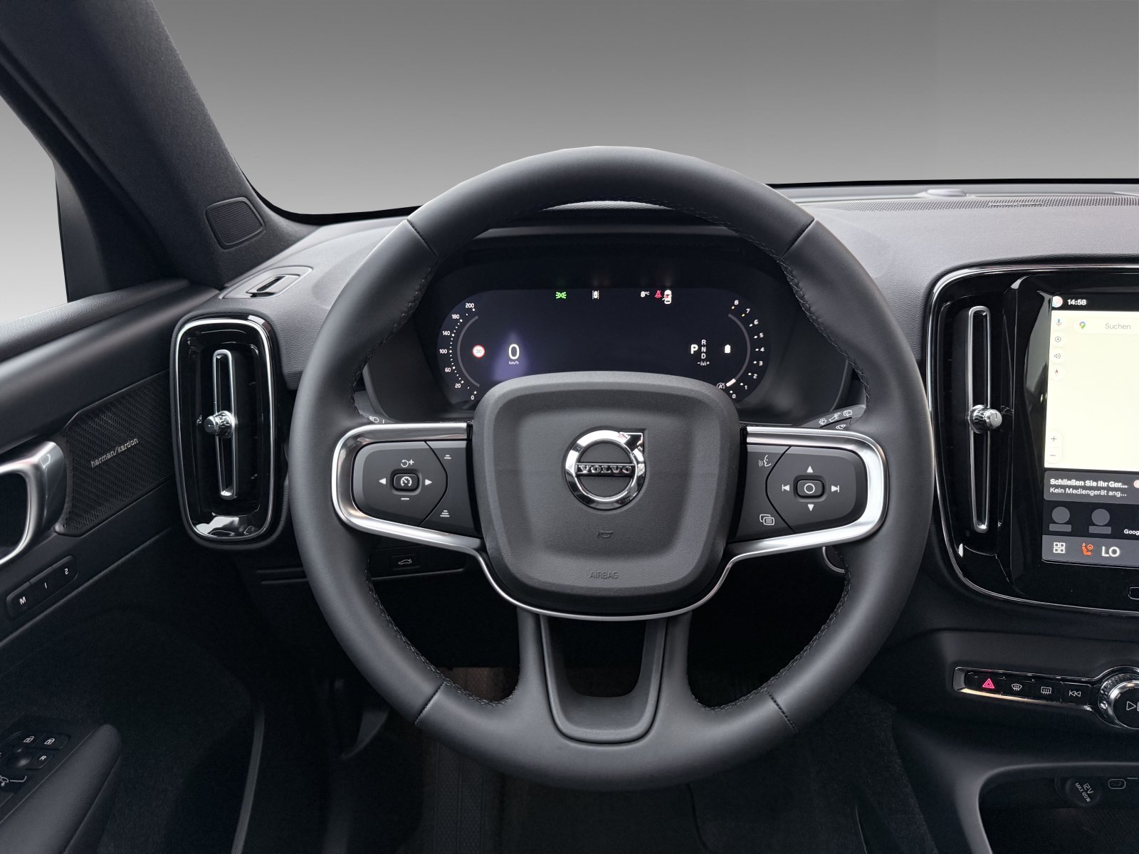 Volvo XC40 B3 Plus Dark+Pixel-LED+abged. Seitenscheiben+