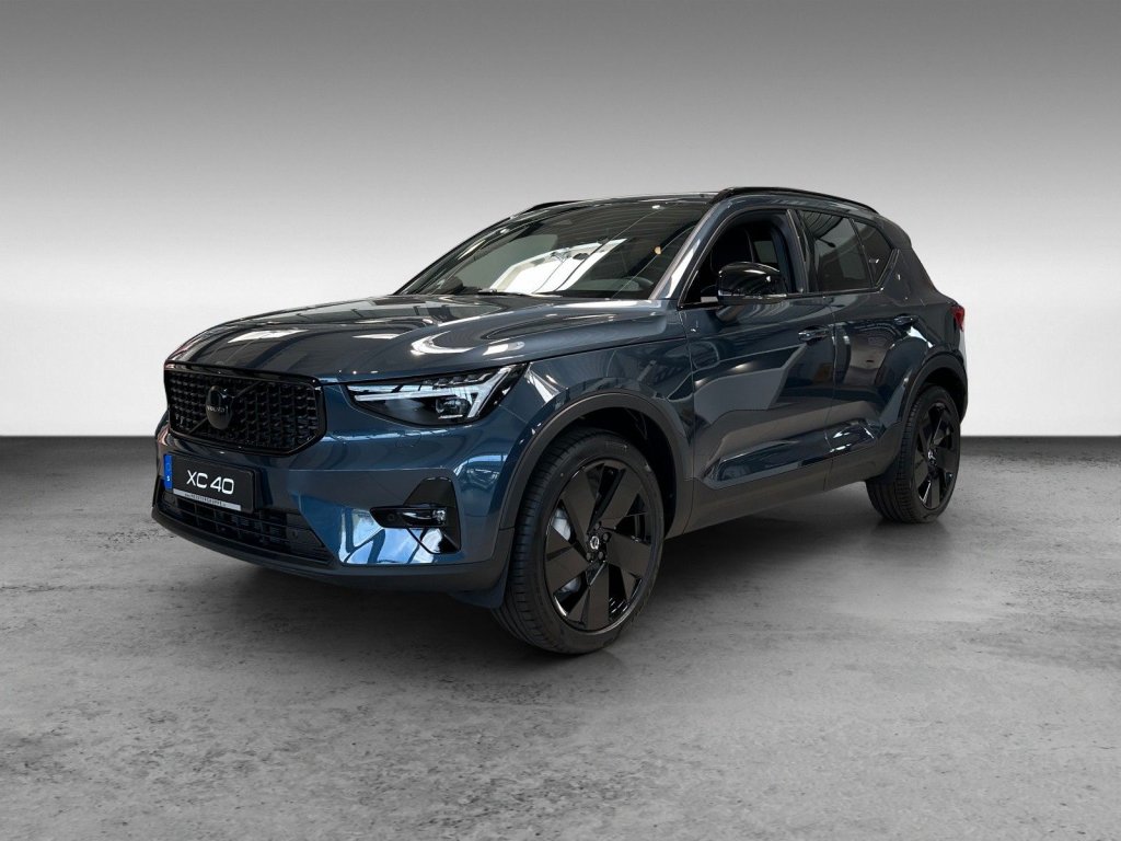 Volvo XC40 B4 Plus Black Edition+Licht-Paket+ACC+BLIS+Memory