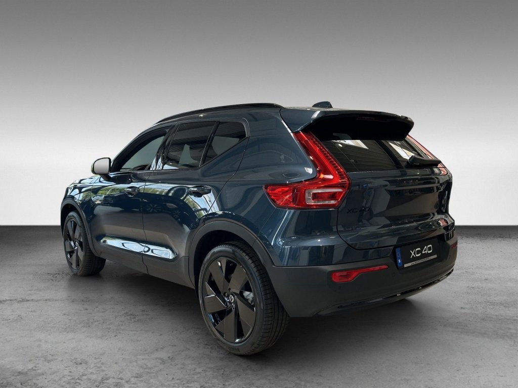 Volvo XC40 B4 Plus Black Edition+Licht-Paket+ACC+BLIS+Memory