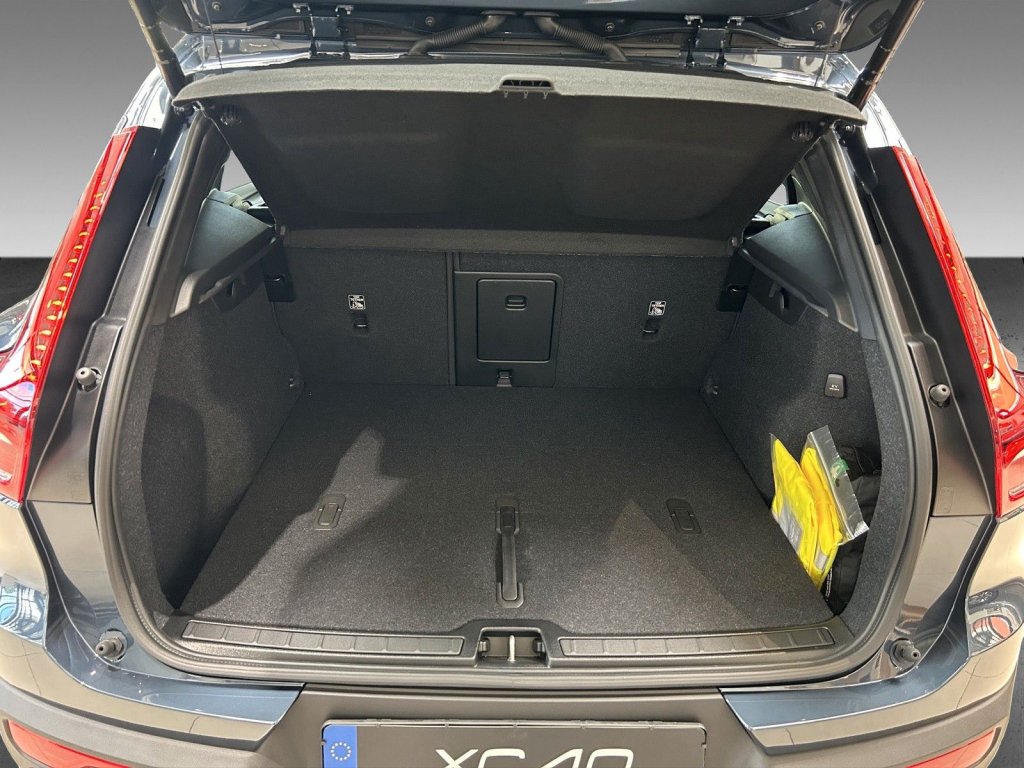 Volvo XC40 B4 Plus Black Edition+Licht-Paket+ACC+BLIS+Memory