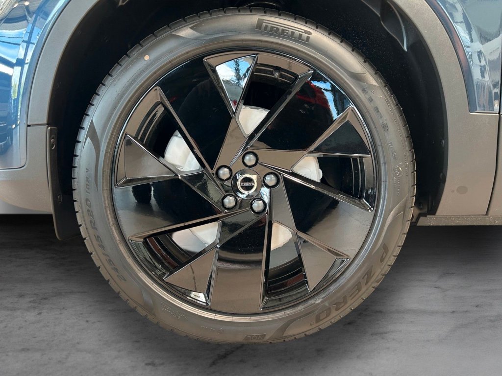 Volvo XC40 B4 Plus Black Edition+Licht-Paket+ACC+BLIS+Memory