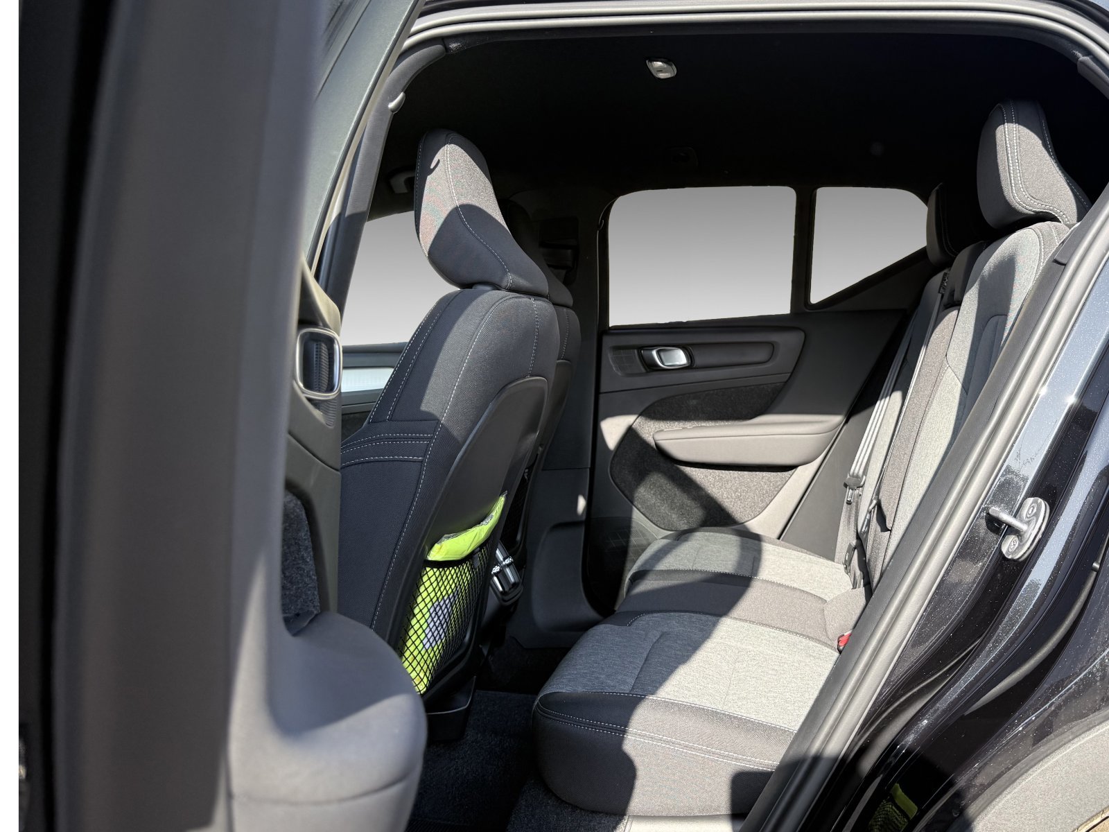 Volvo XC40 B3 Plus Black Edition+Business-Paket+BLIS+Pixel-LED