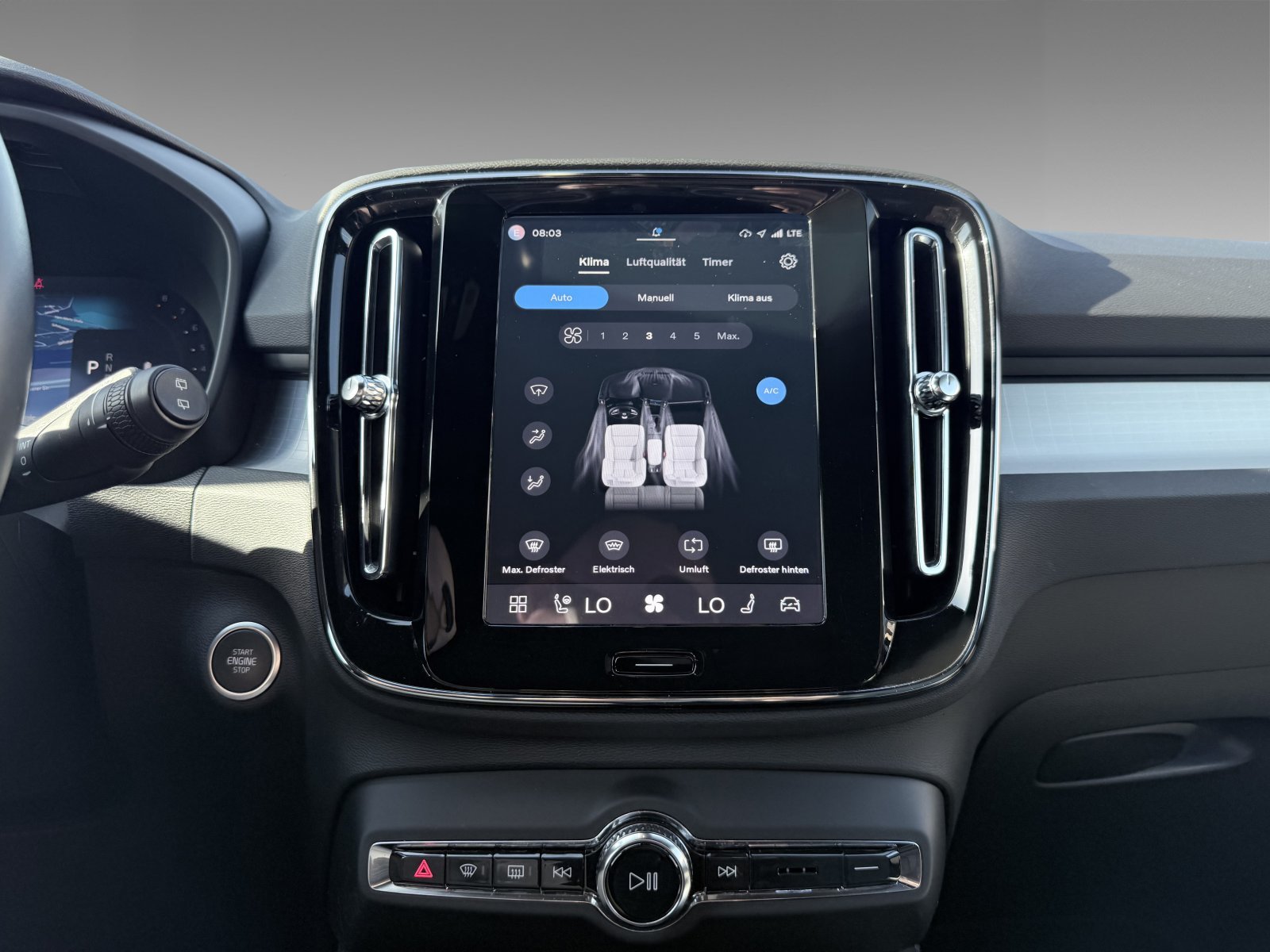 Volvo XC40 B3 Plus Black Edition+Business-Paket+BLIS+Pixel-LED