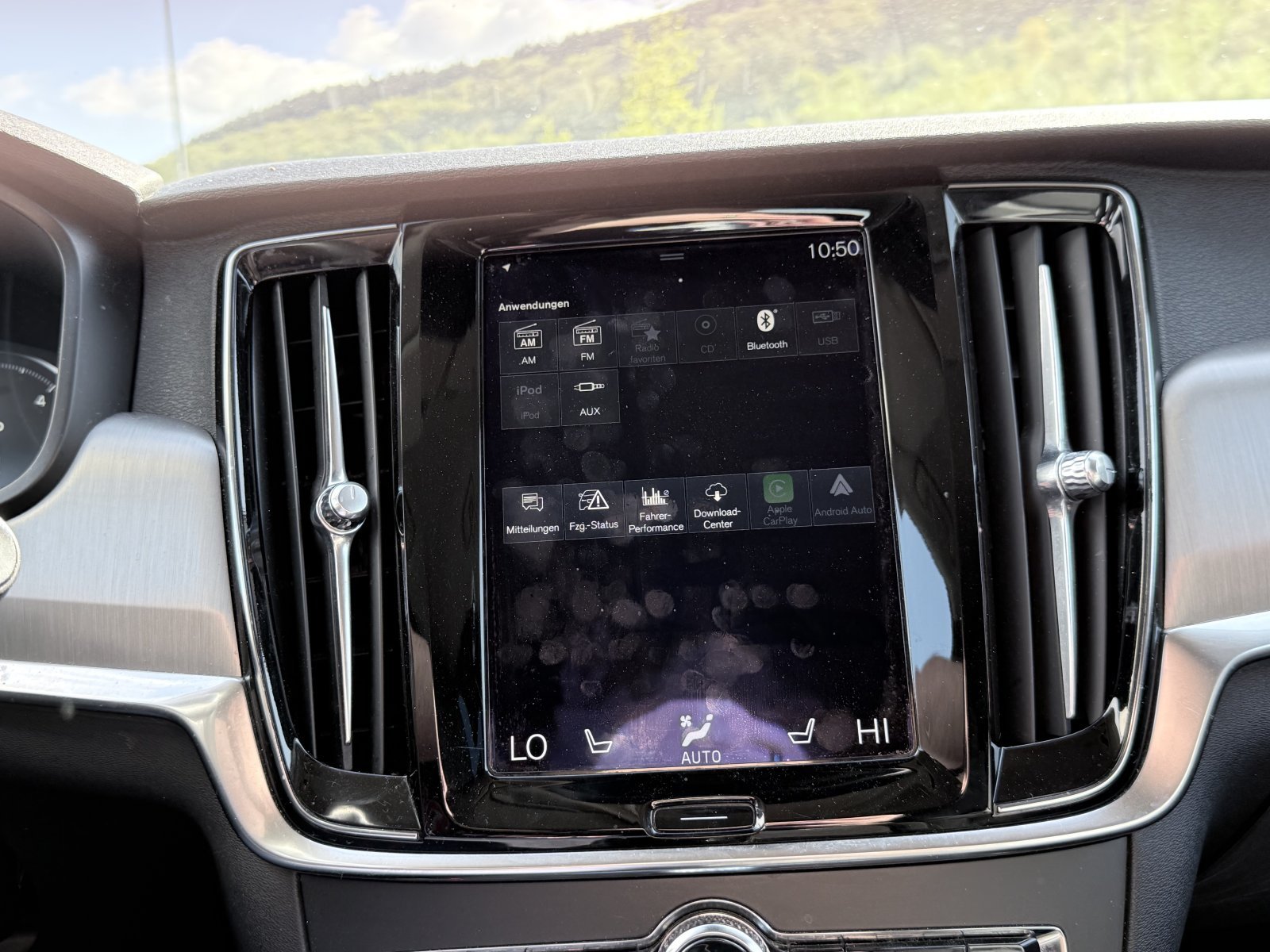 Volvo V90 D4 Momentum+360°+CarPlay+Business-Paket