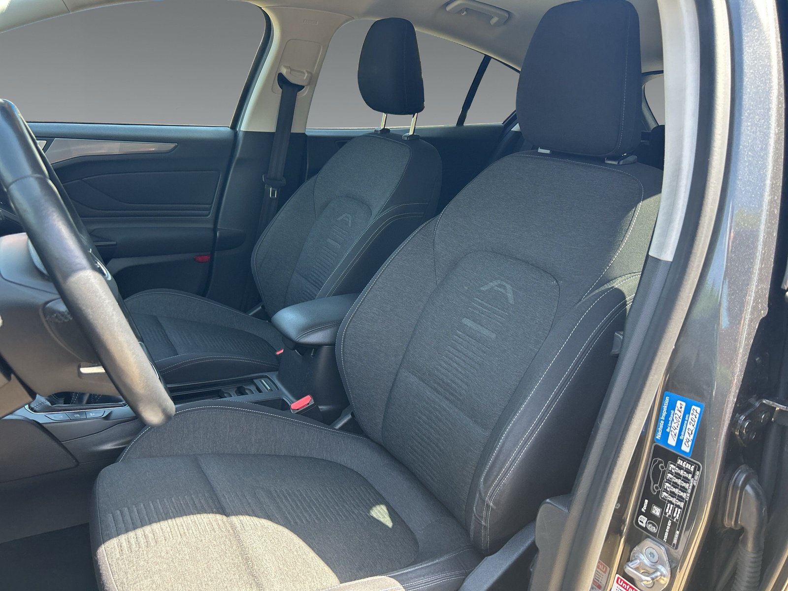 Ford Focus 1.5 EcoBoost Active+Design & Komfortpaket+Split View Kamera