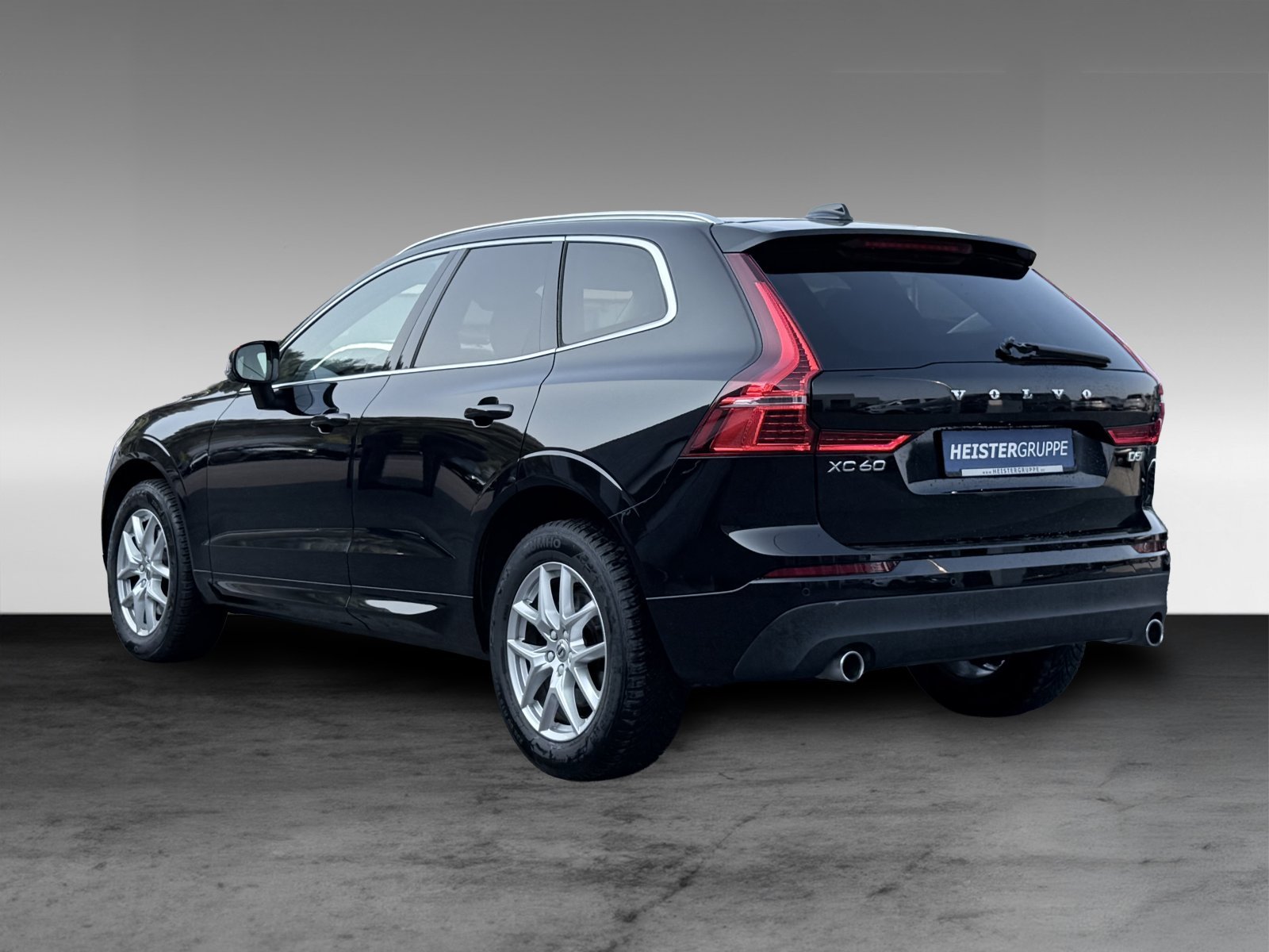 Volvo XC60 D5 Momentum+AHK+Business-Paket Pro+FS-Heizung+Winter