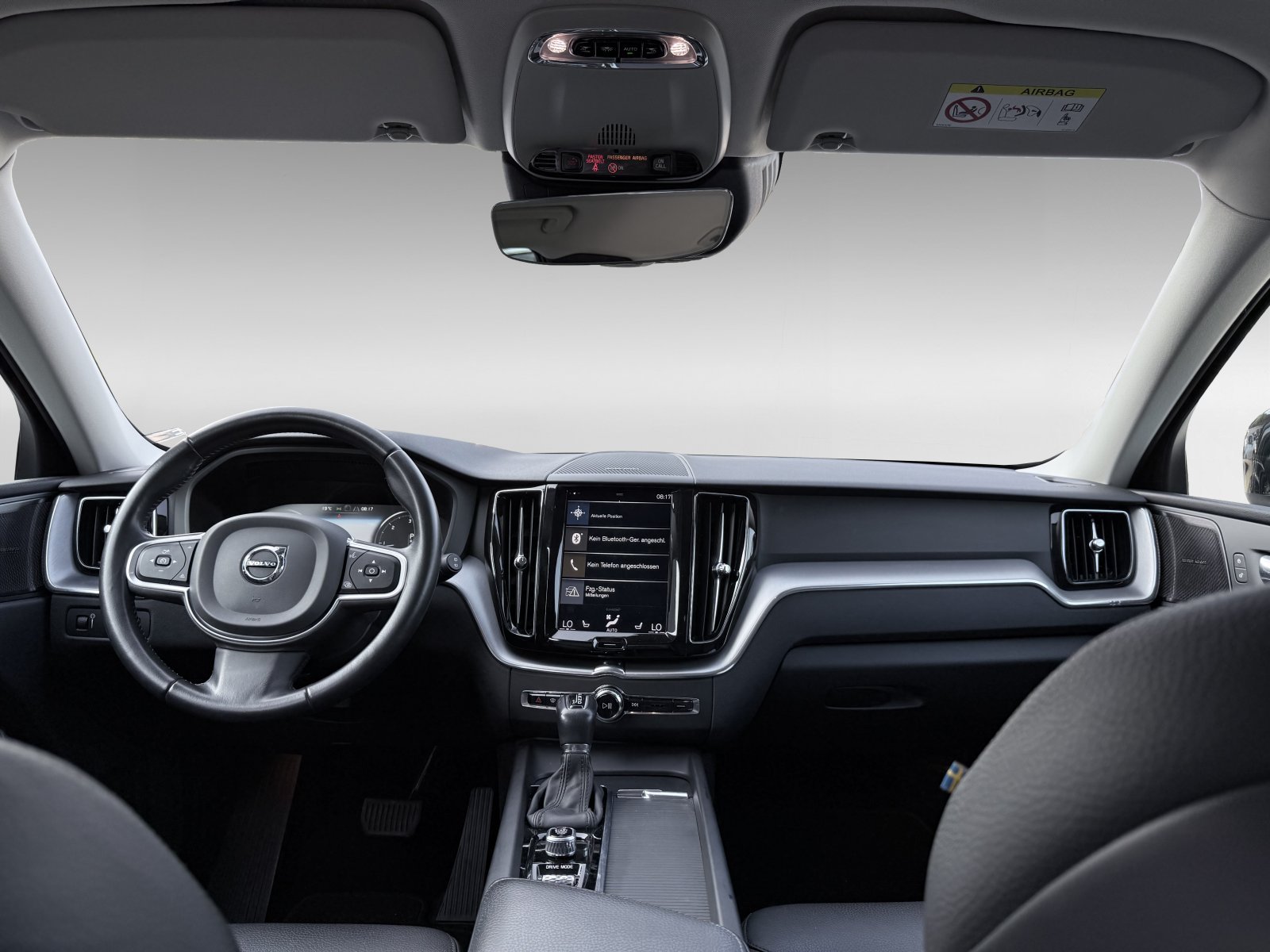 Volvo XC60 D5 Momentum+AHK+Business-Paket Pro+FS-Heizung+Winter