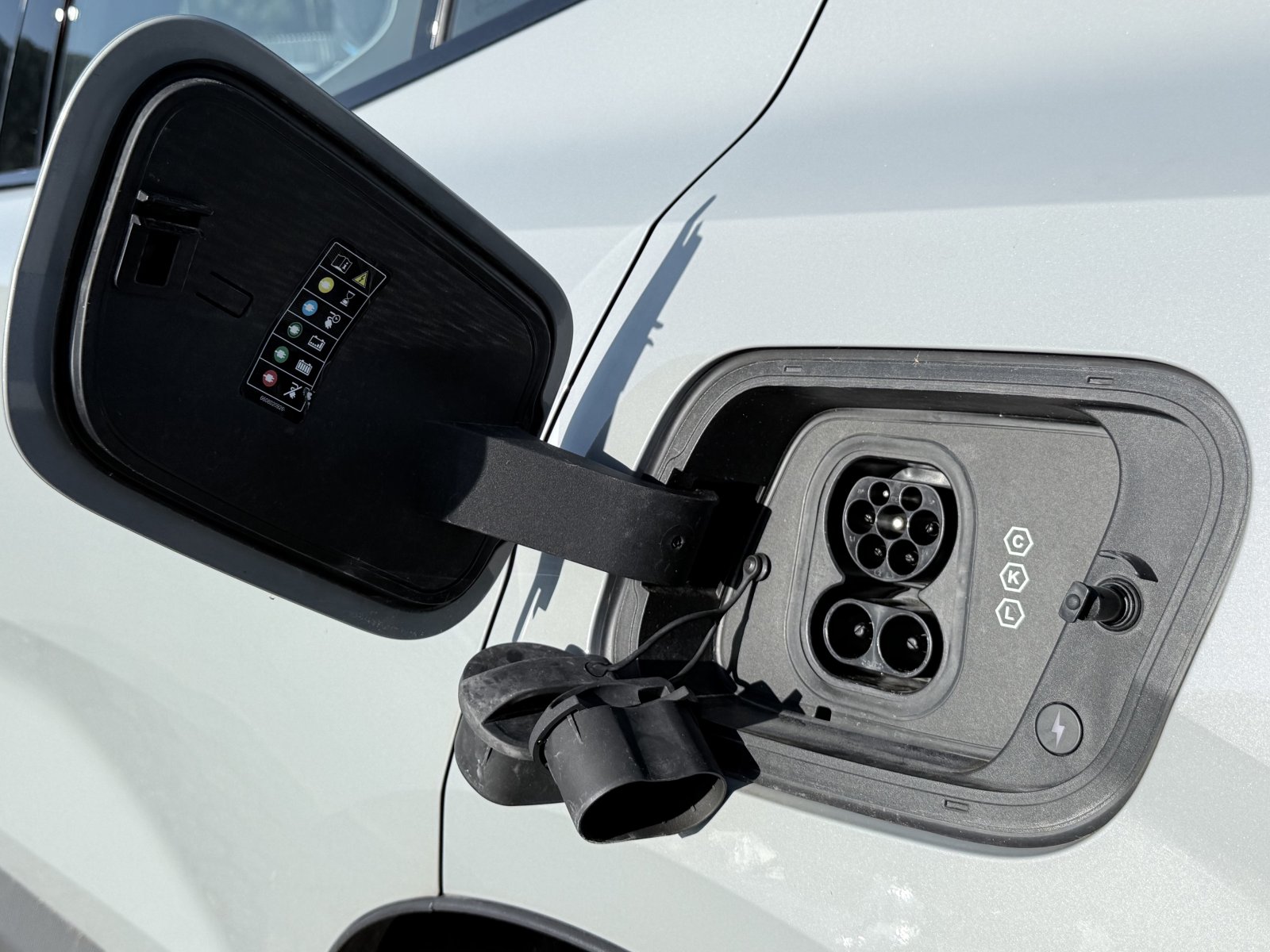 Volvo EX30 Single Motor Plus+Winter+CarPlay