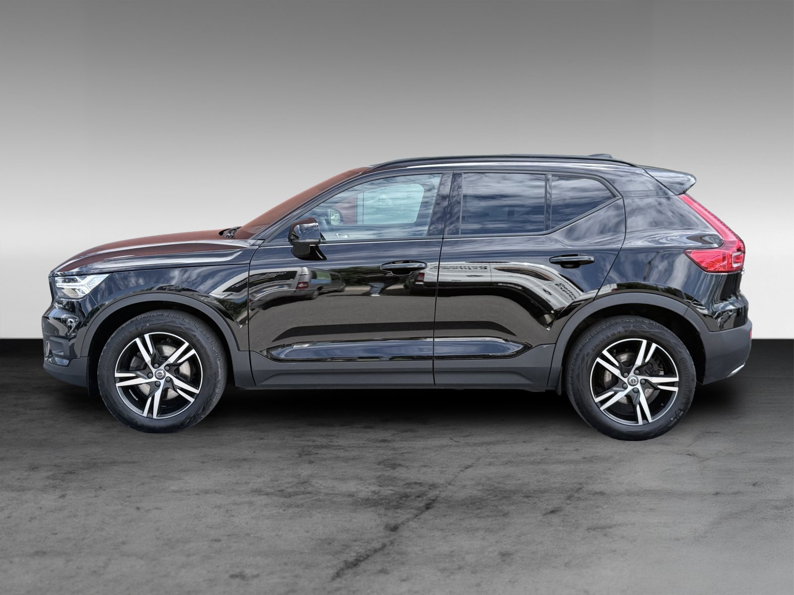 Volvo XC40 D4 R-Design+Business-Paket Pro+Licht-Paket