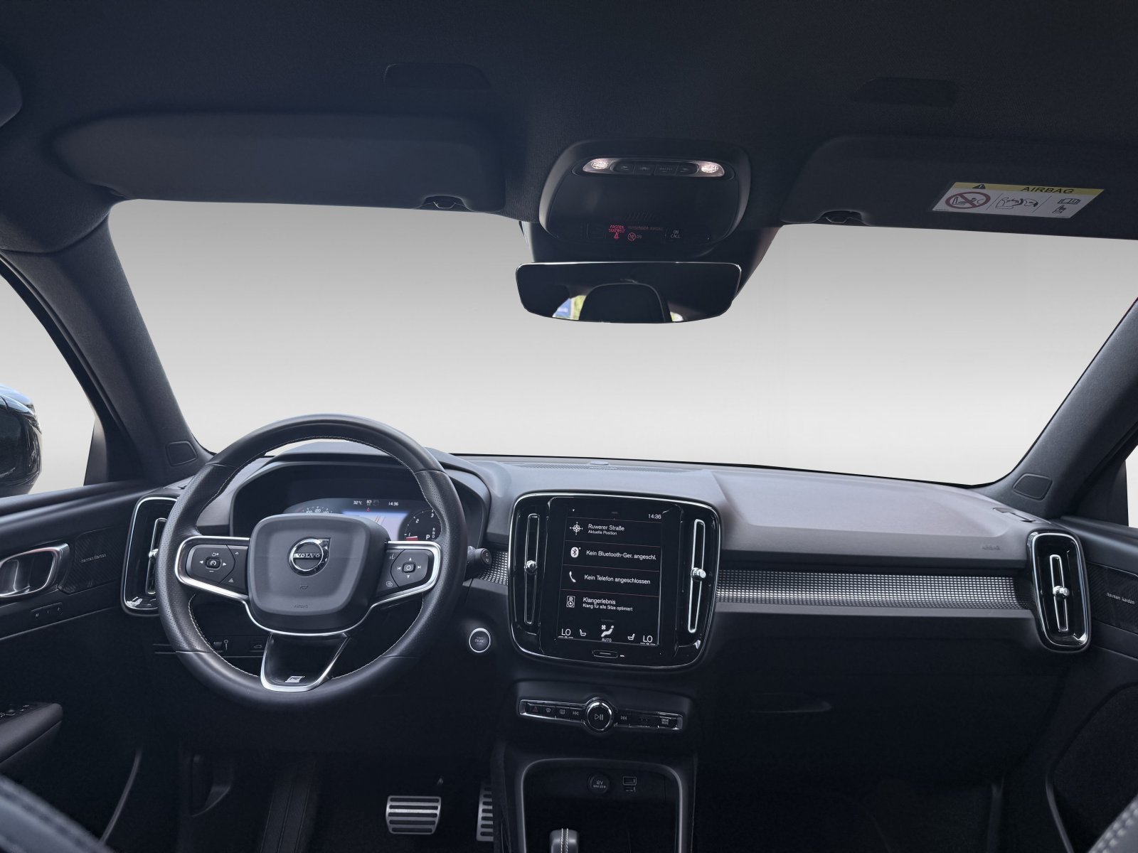 Volvo XC40 D4 R-Design+Business-Paket Pro+Licht-Paket