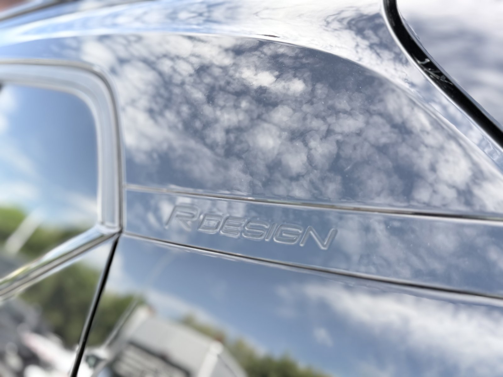 Volvo XC40 D4 R-Design+Business-Paket Pro+Licht-Paket