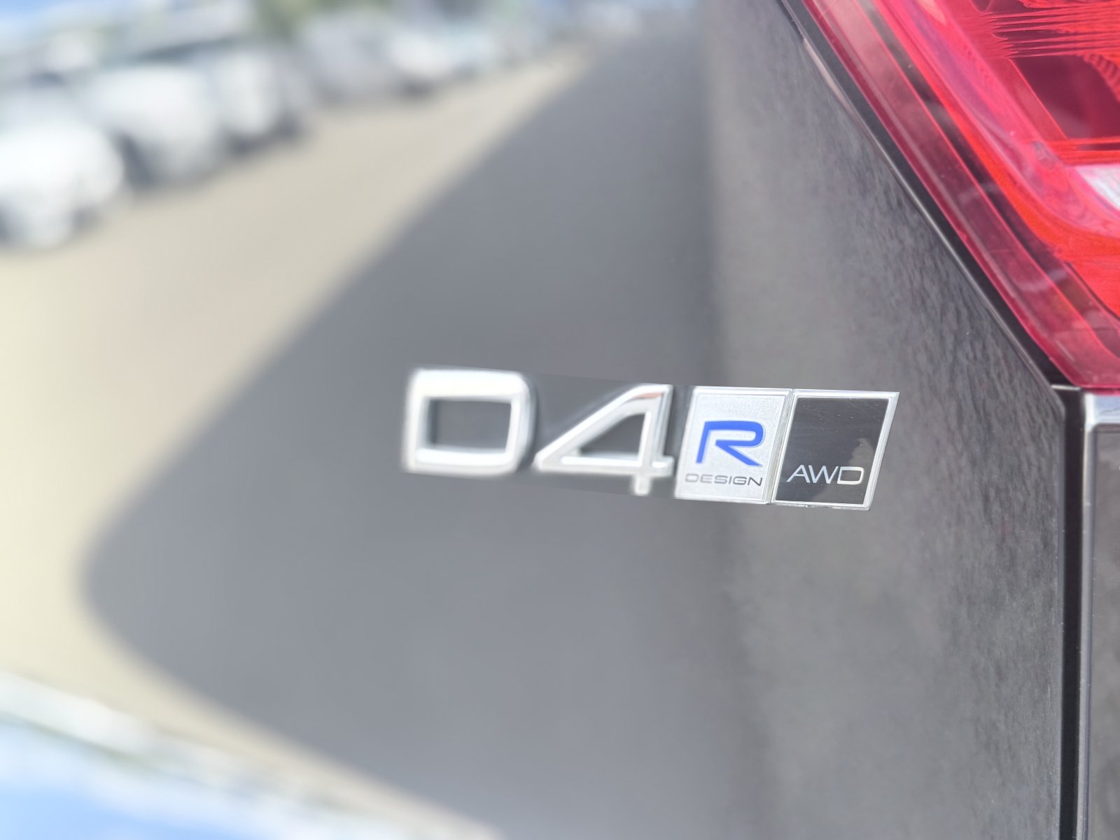 Volvo XC40 D4 R-Design+Business-Paket Pro+Licht-Paket