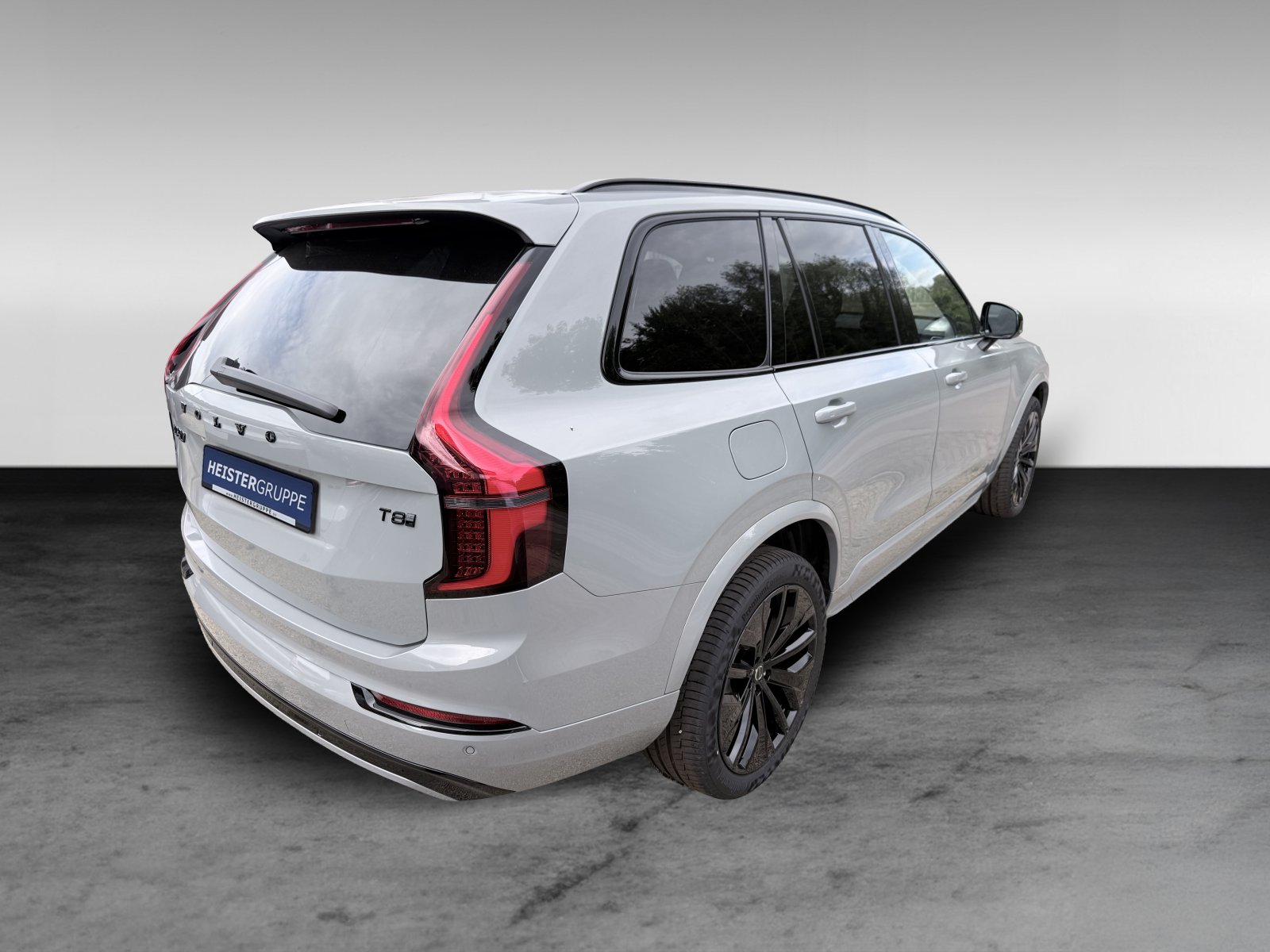Volvo XC90 T8 Plus Black Edition+AHK+HK+4-Zonen-Klima+Keyless