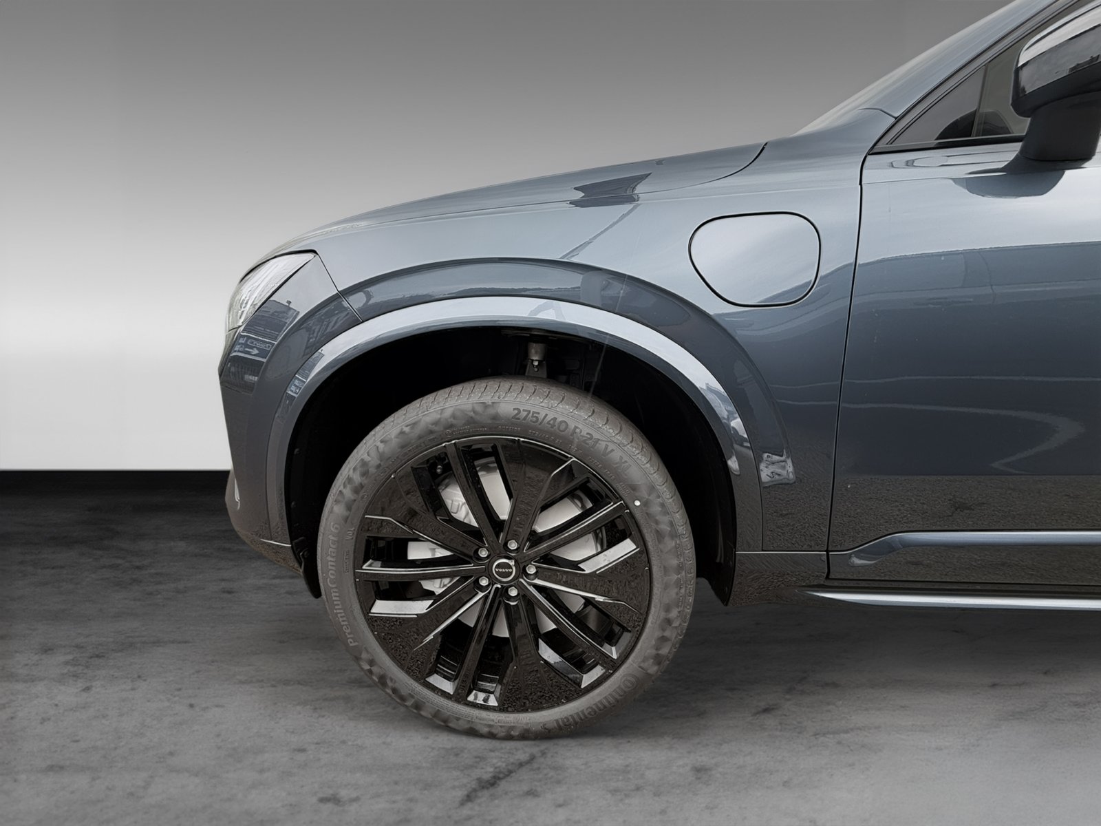 Volvo XC90 T8 Plus Black Edition+AHK+HK+4-Zonen-Klima+Keyless