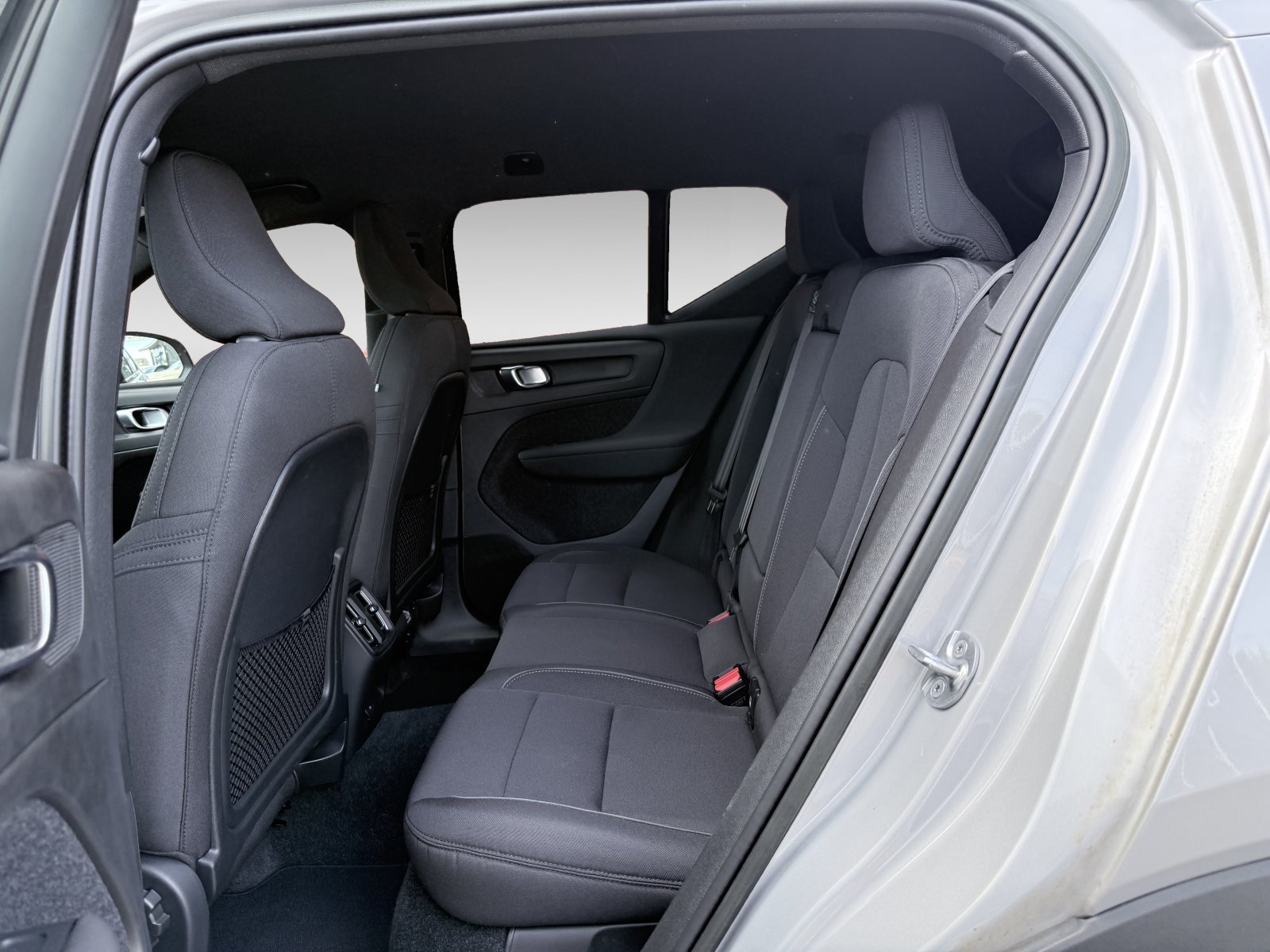 Volvo XC40 Recharge Single Motor Plus+ACC+Keyless+Standheizung