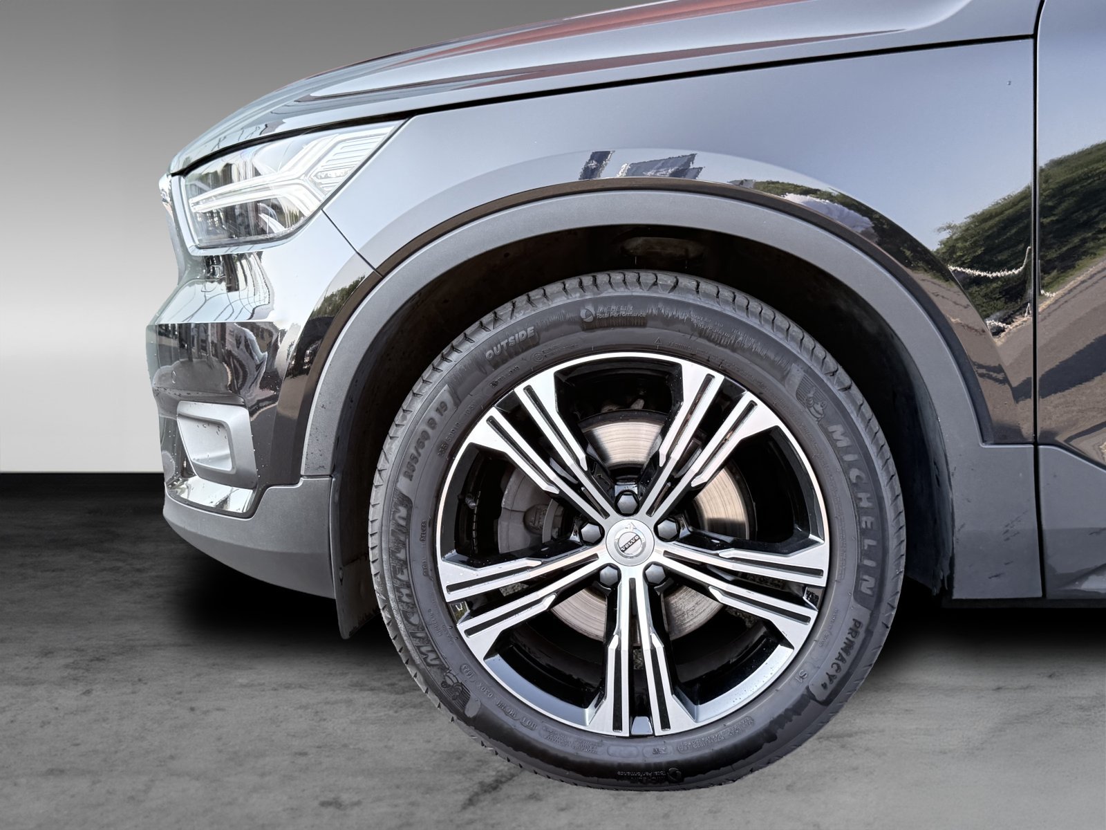 Volvo XC40 D3 AWD Inscription+360°+HK+Totwinkel+Xenium-Paket