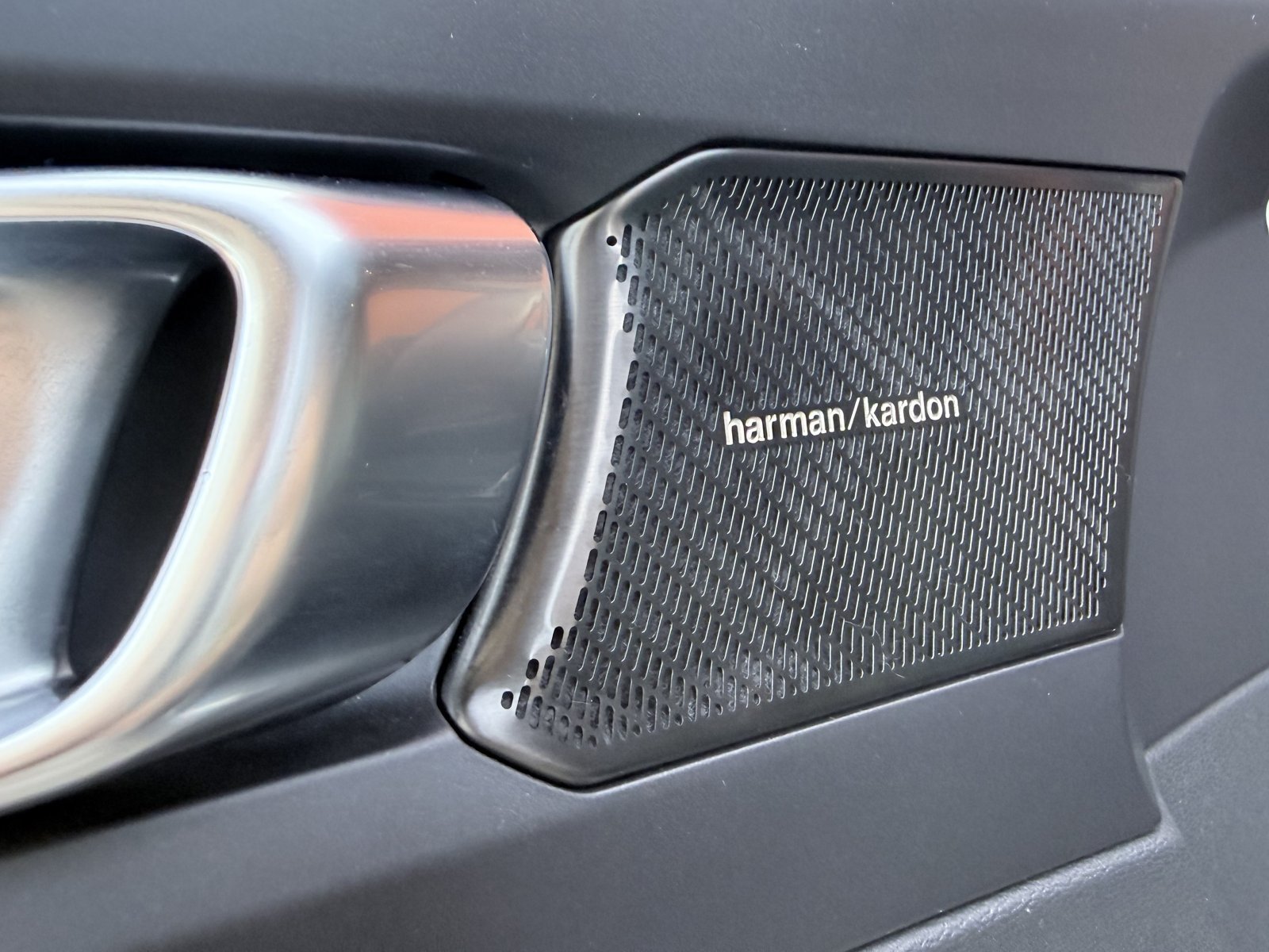 Volvo XC40 D3 AWD Inscription+360°+HK+Totwinkel+Xenium-Paket