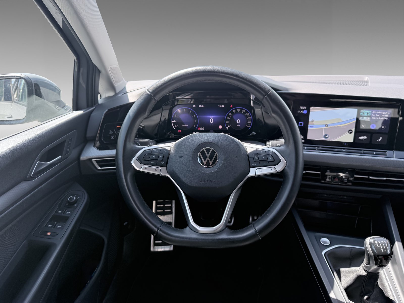 VW Golf VIII 1.5 TSI Active+ACC+AHK+Ambiente+IQ.DRIVE-Paket