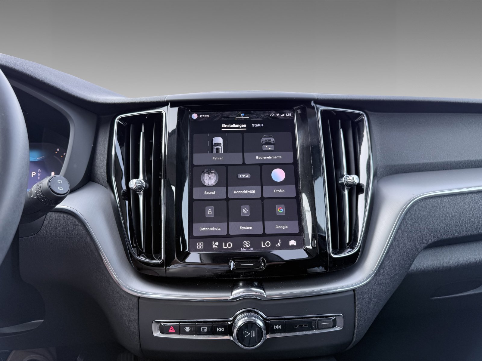 Volvo XC60 B4 Core+Keyless+FS-Heizung+Winter-Paket