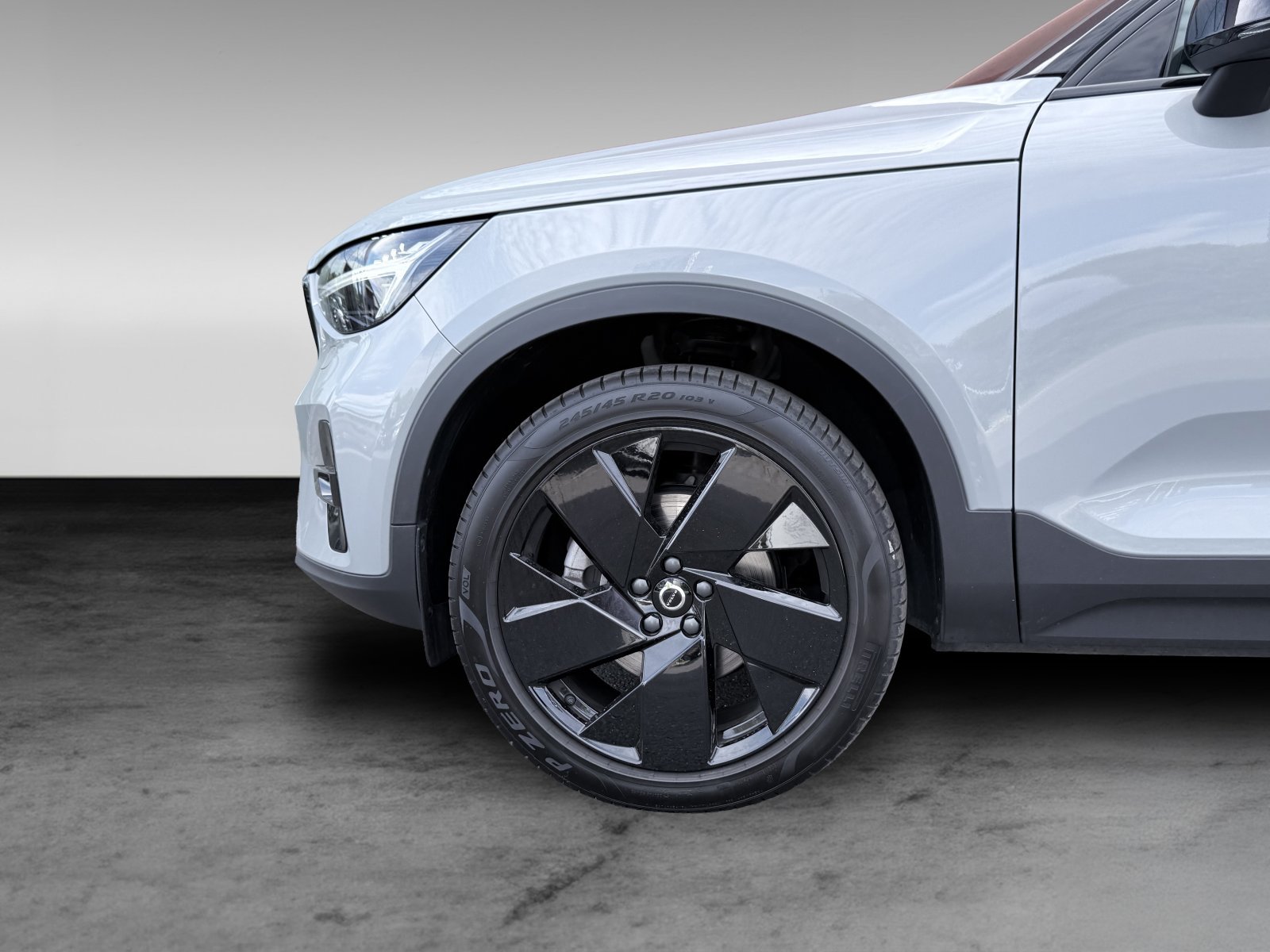 Volvo XC40 B3 Plus Black Edition+HK+Licht-Paket+Keyless+Memory