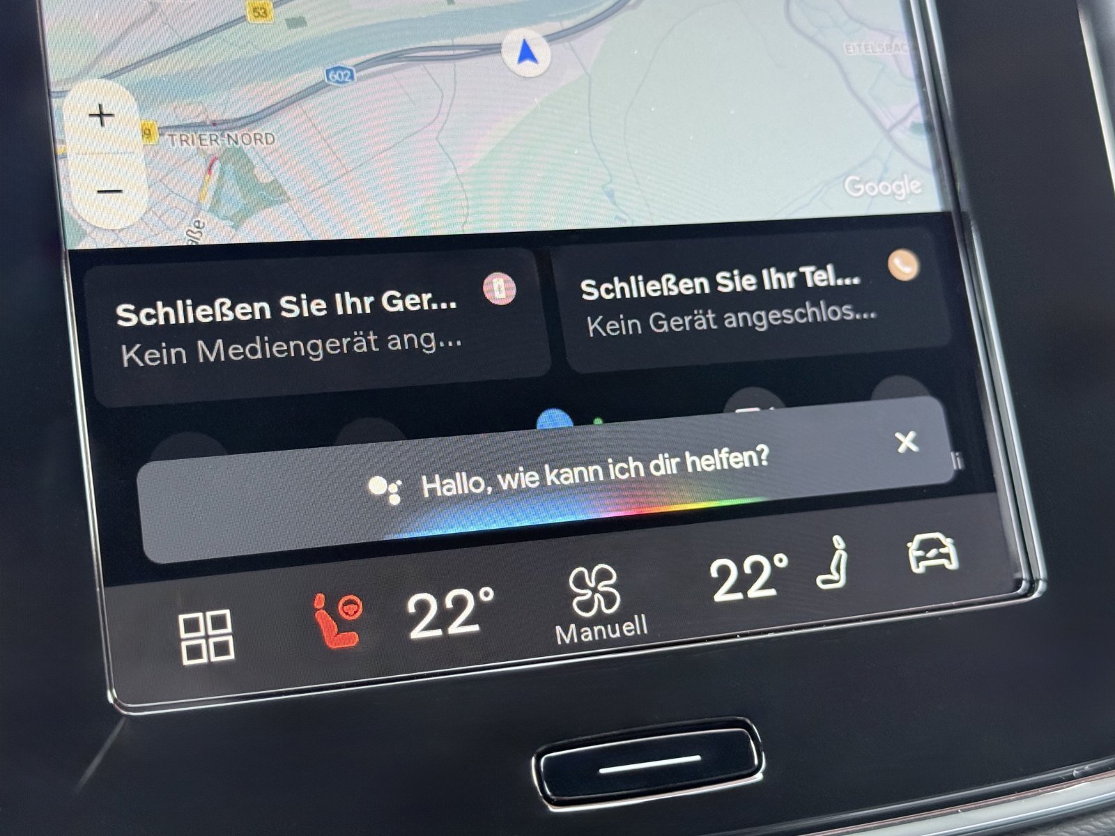 Volvo XC40 B3 Plus Black Edition+HK+Licht-Paket+Keyless+Memory