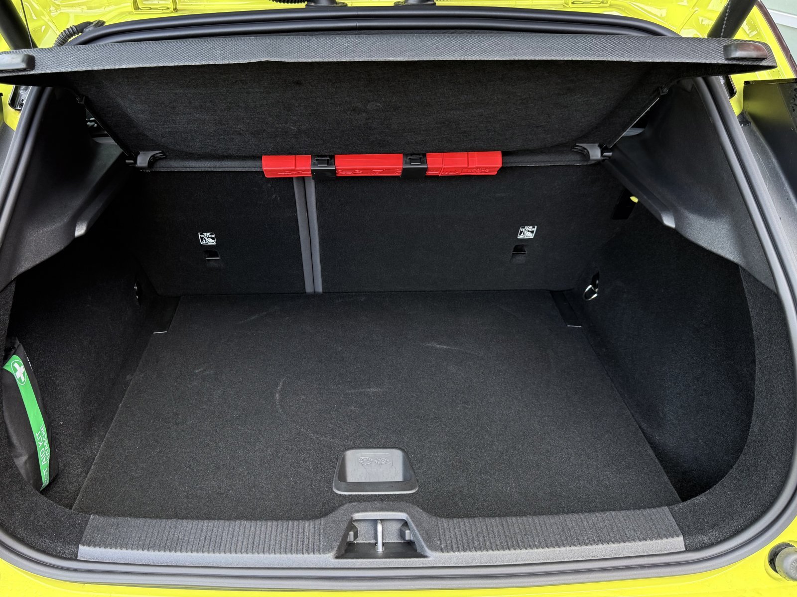 Volvo EX30 Single Motor Extended Range Plus+LED+HK+Totwinkel+Winter-Paket