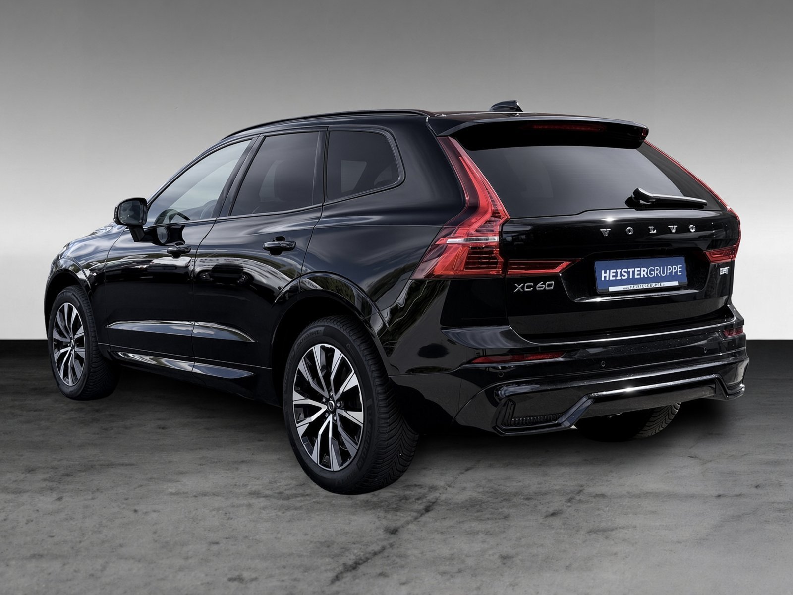 Volvo XC60 B4 Plus Dark+AHK+Business-Paket+Standheizung