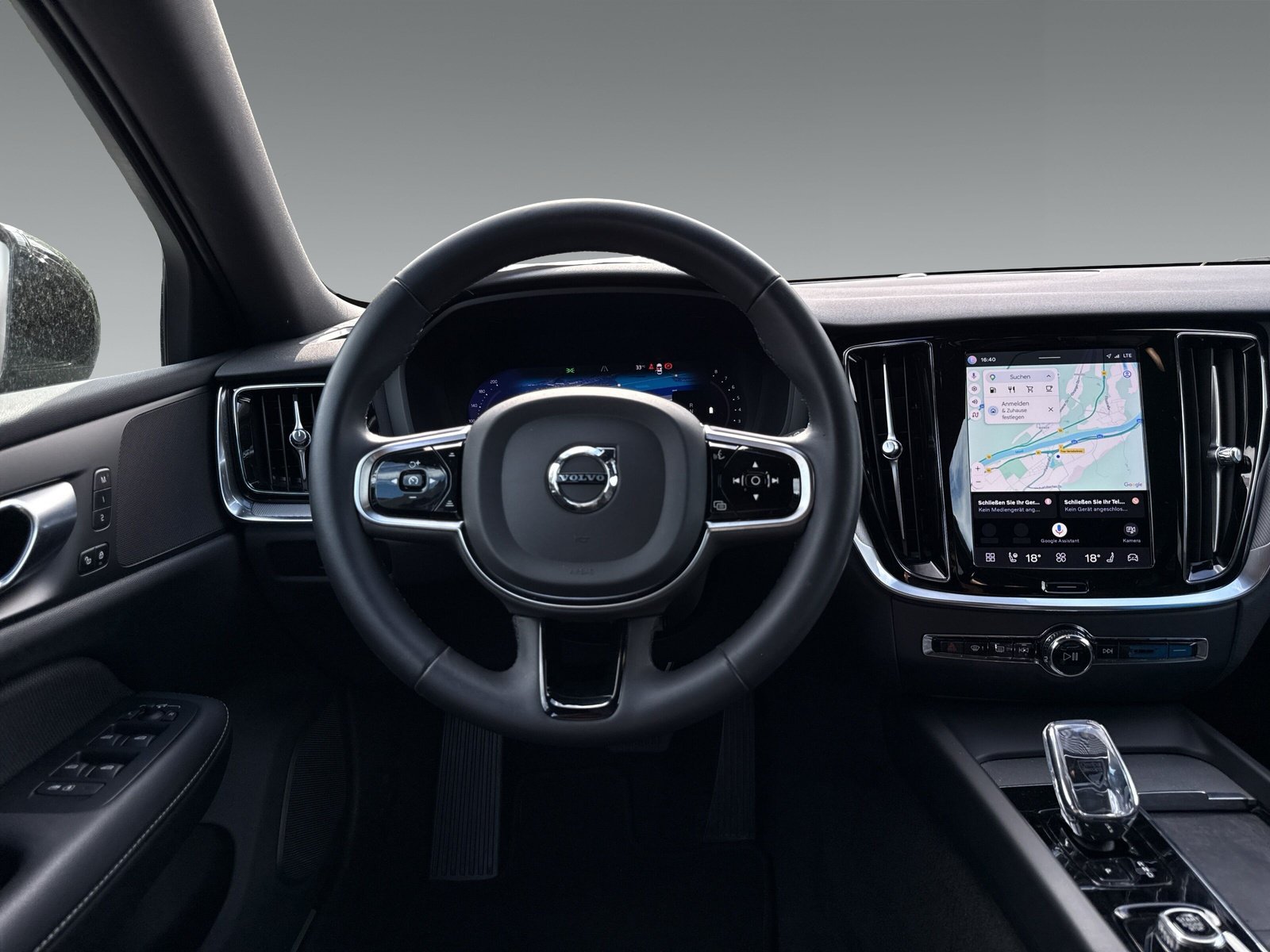 Volvo V60 B4 Plus Dark+Standheizung+Orrefors+Keyless