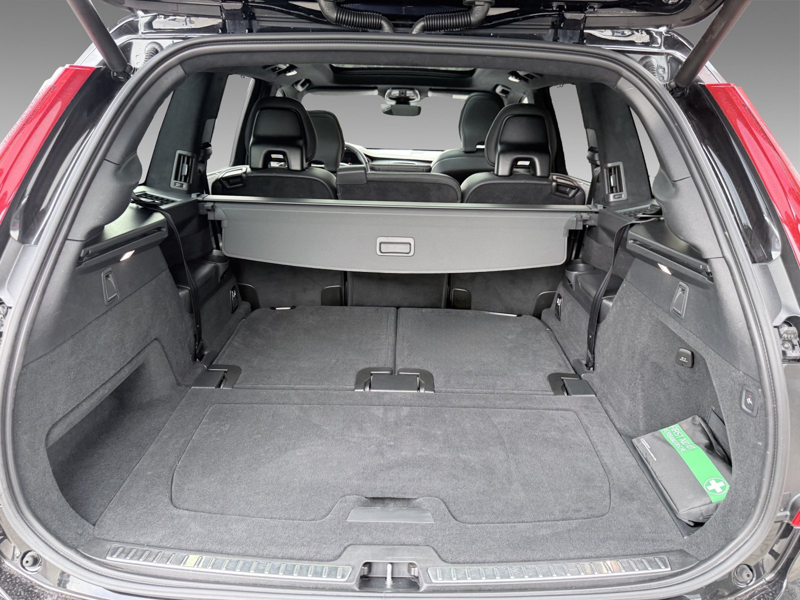 Volvo XC90 T8 Ultimate Dark+360°+Head-up+HK
