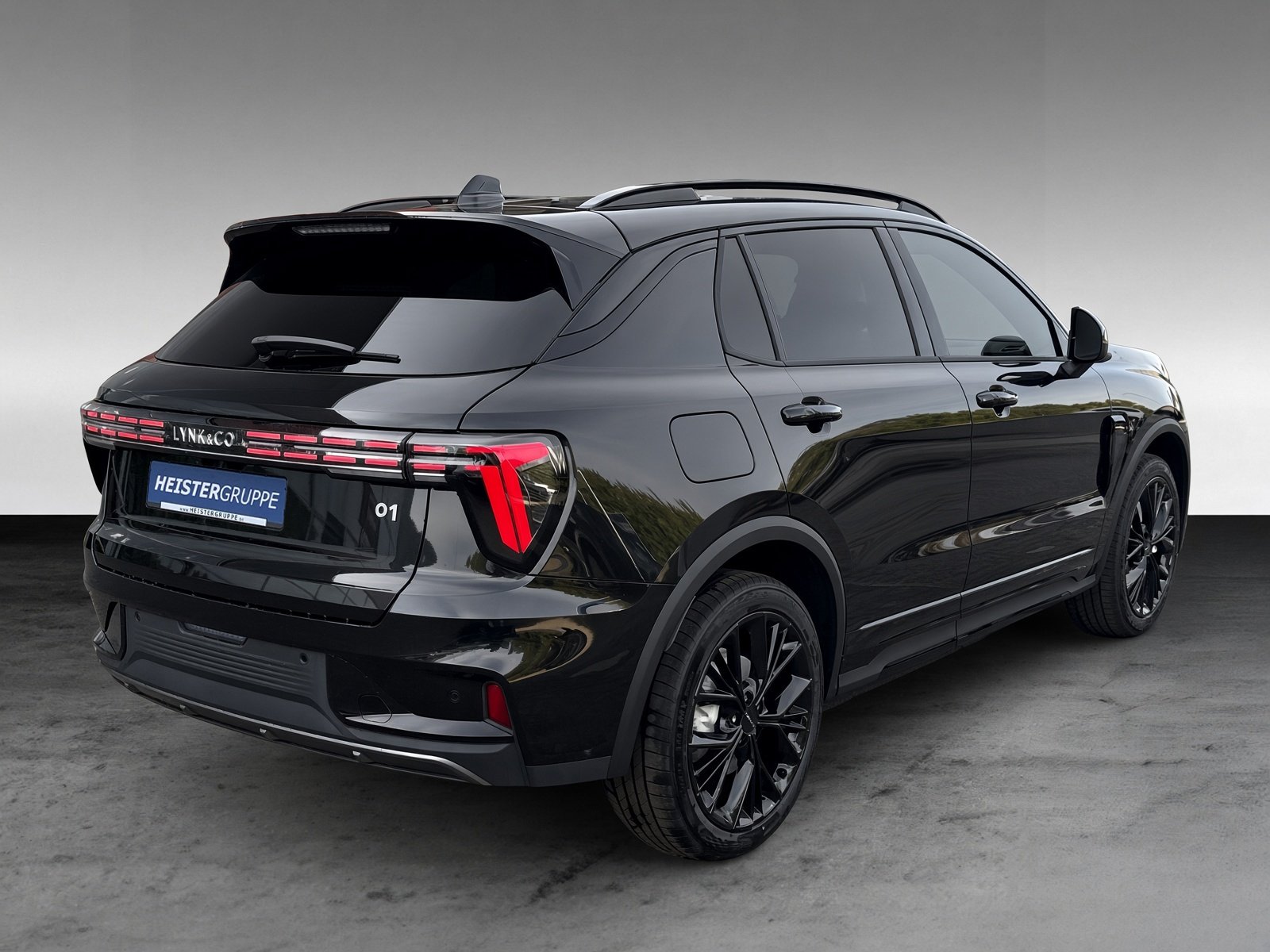 Lynk&Co 01 1.5TD More+ACC+CarPlay+360°