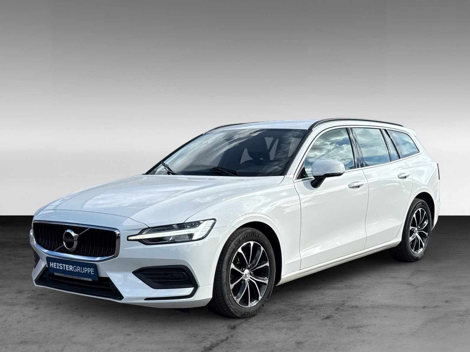 Volvo V60 B3 Momentum Pro+LED+Sitzheizung+Keyless Start+CarPlay
