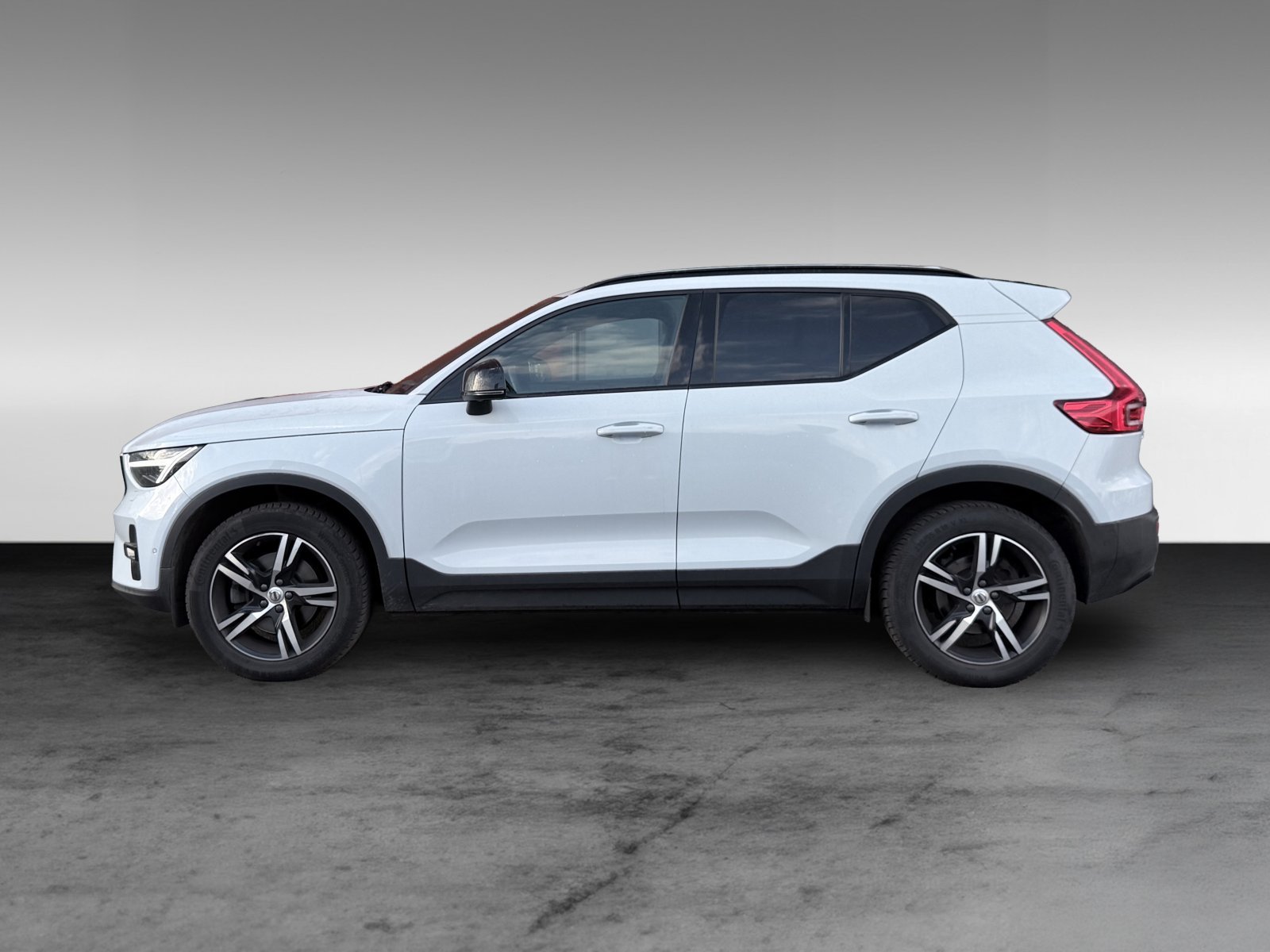 Volvo XC40 B3 Plus Dark+Business-Paket+Pixel-LED+360°+HK