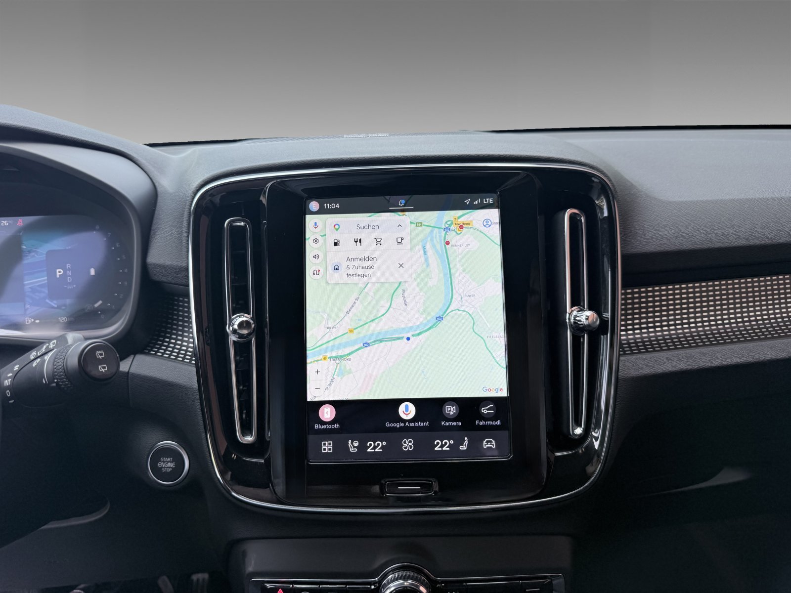 Volvo XC40 B3 Plus Dark+Business-Paket+Pixel-LED+360°+HK