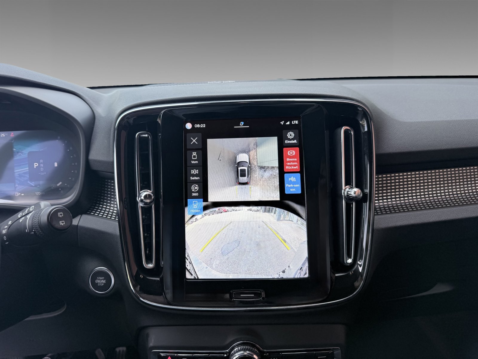 Volvo XC40 B3 Plus Dark+Business-Paket+Pixel-LED+360°+HK